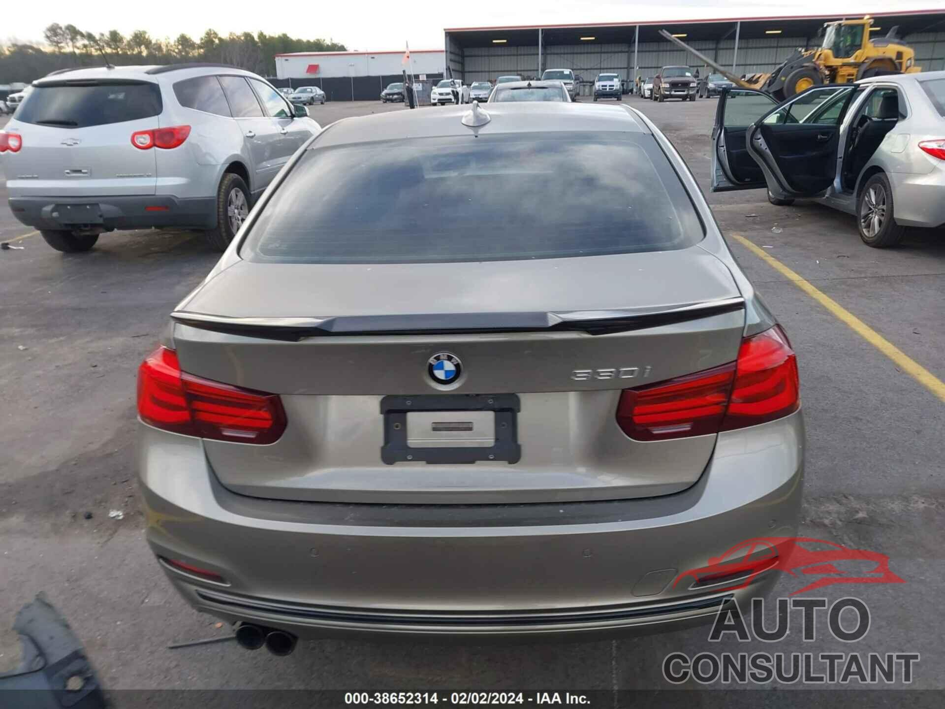 BMW 330I 2018 - WBA8B9G58JNU57577