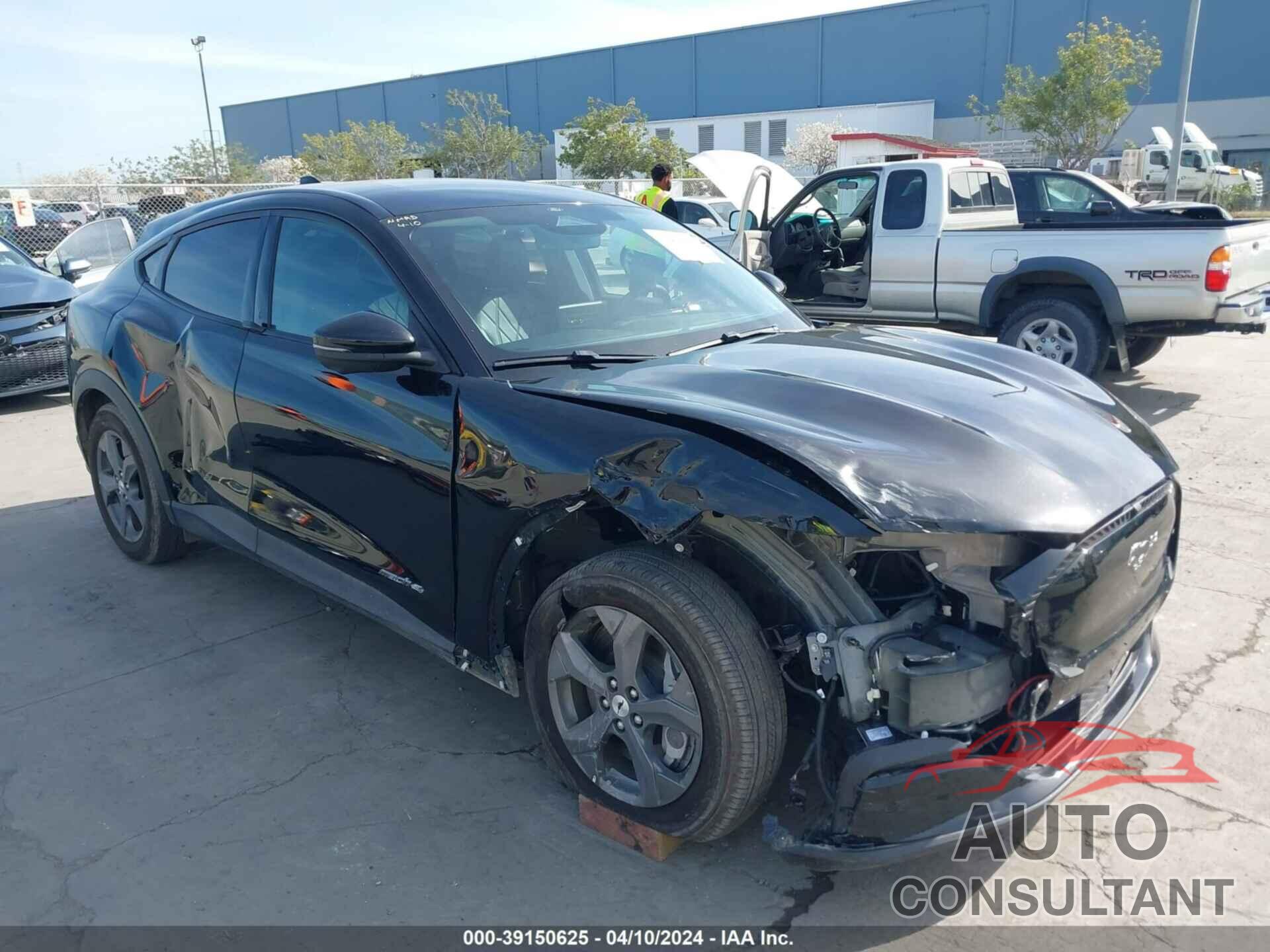 FORD MUSTANG MACH-E 2023 - 3FMTK1SS6PMA09509