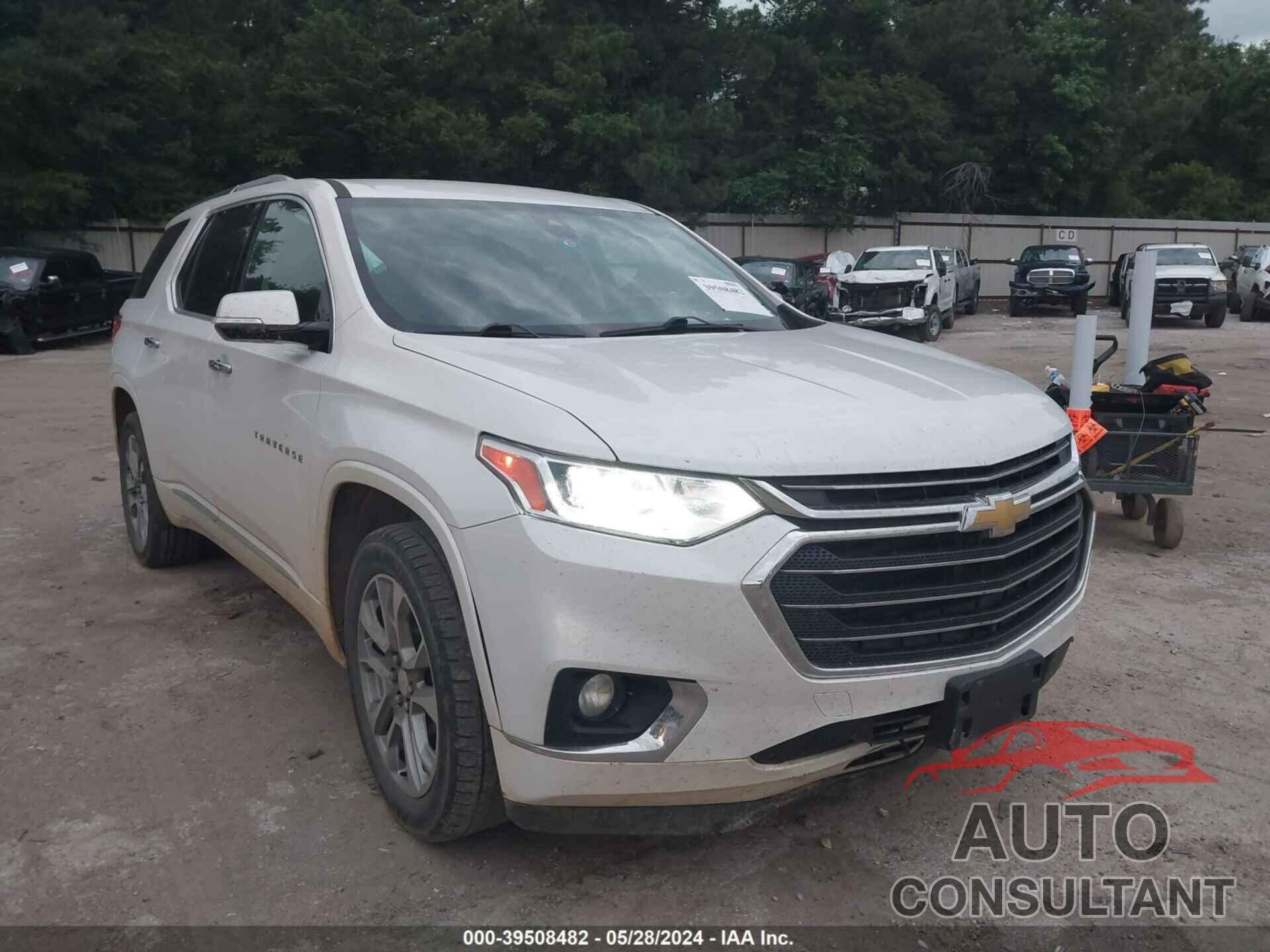 CHEVROLET TRAVERSE 2018 - 1GNERKKW6JJ125368