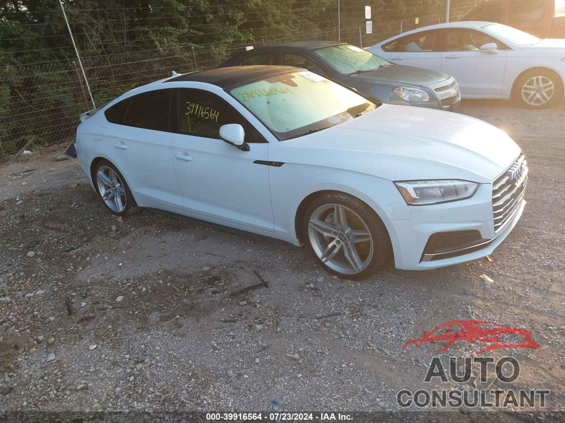 AUDI A5 2019 - WAUENCF53KA079136