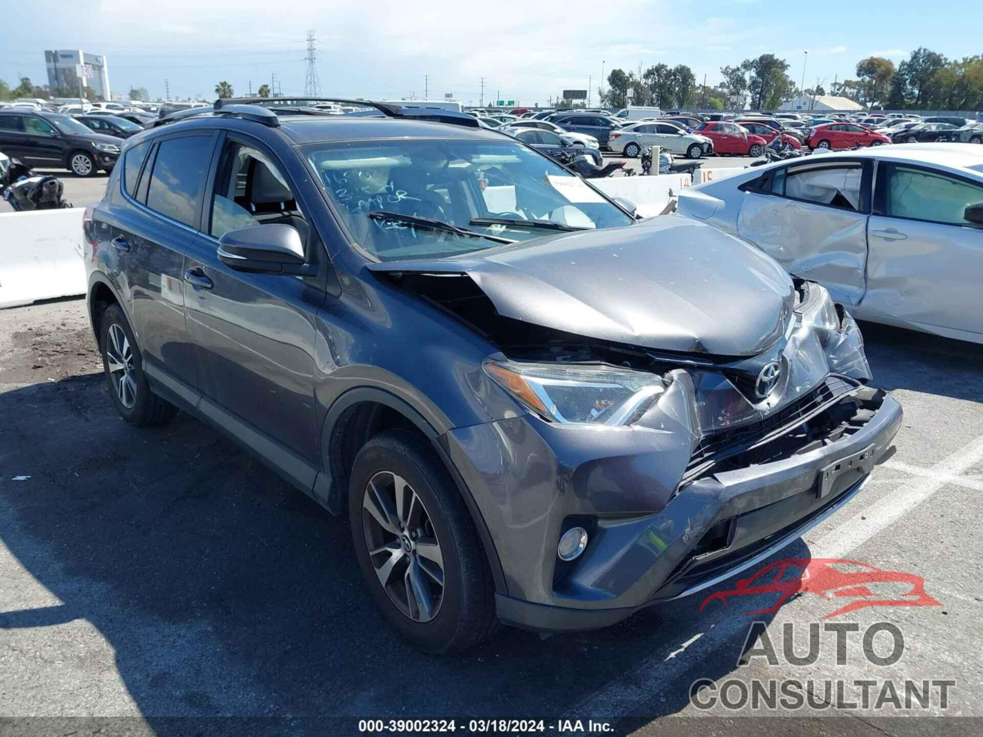 TOYOTA RAV4 2016 - JTMWFREV7GJ076045