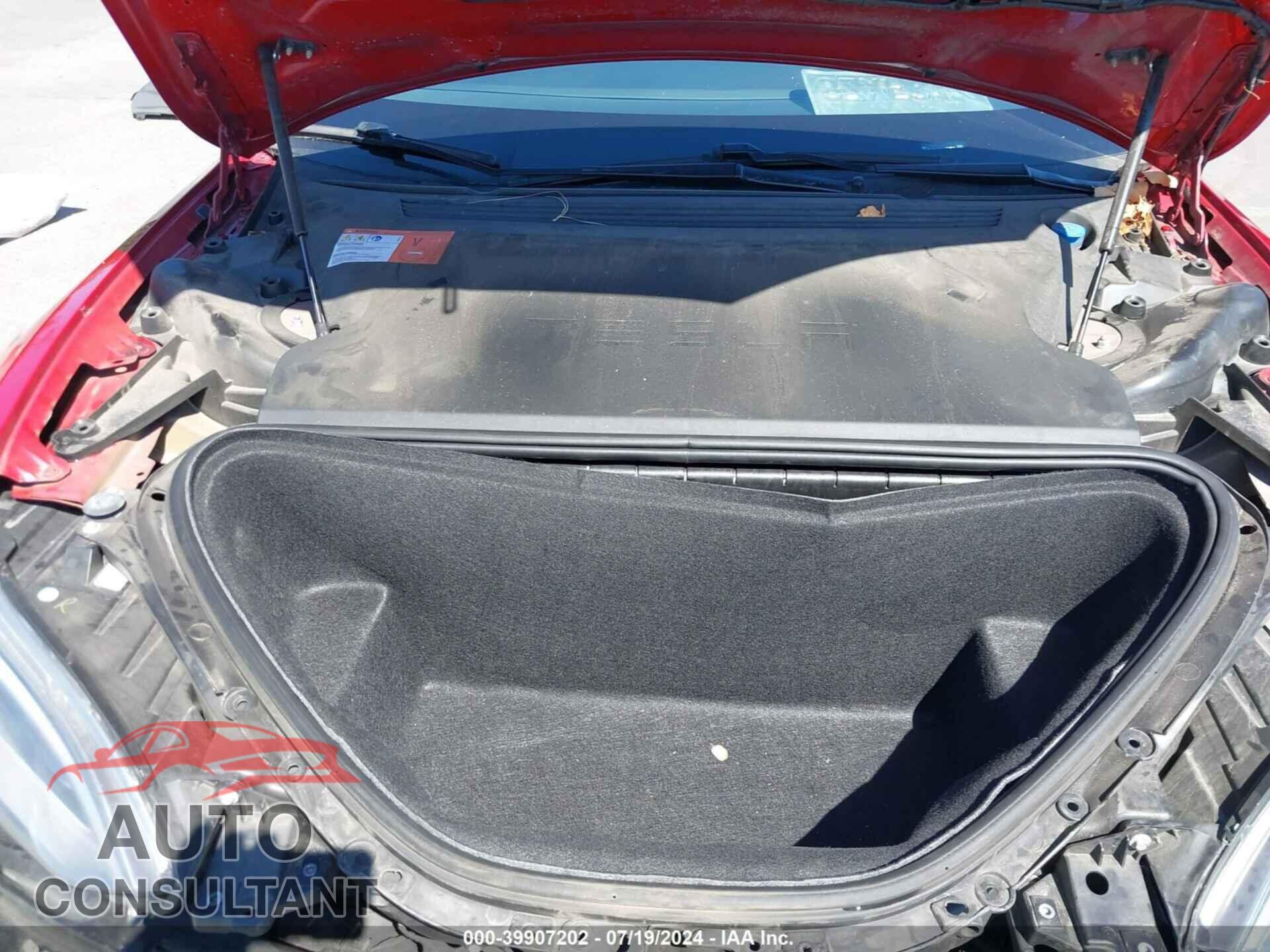 TESLA MODEL S 2018 - 5YJSA1E21JF286529