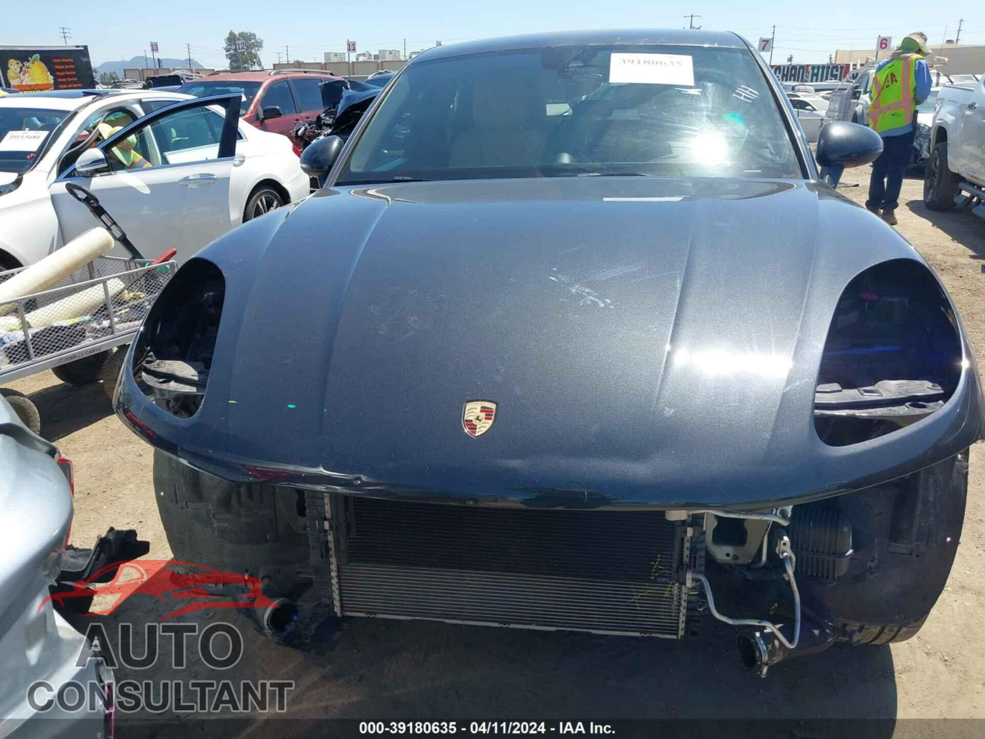 PORSCHE MACAN 2017 - WP1AA2A57HLB04842
