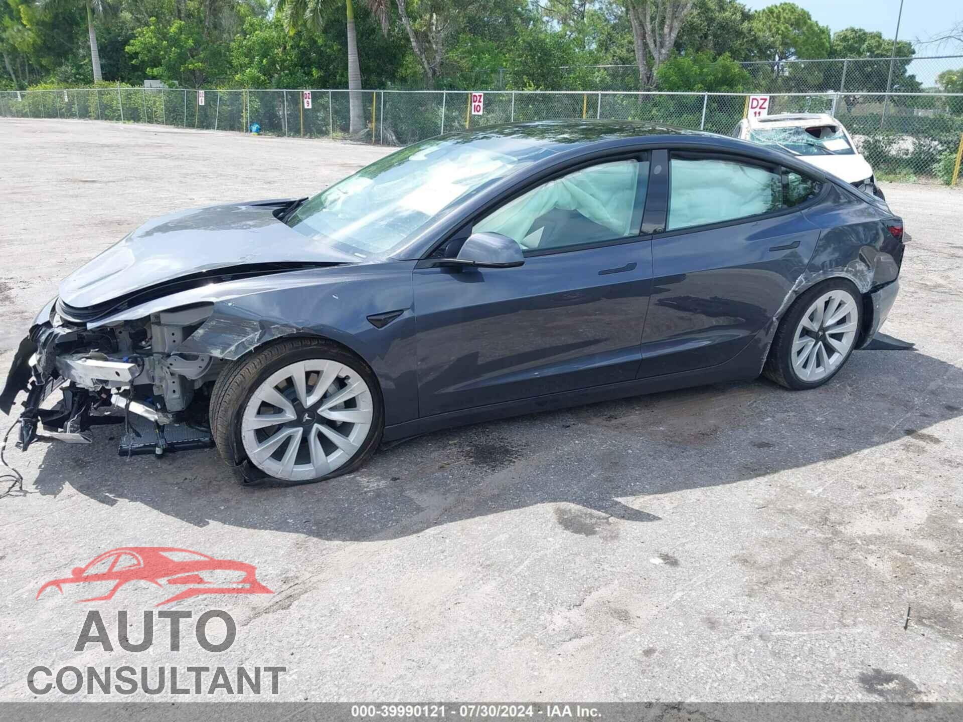 TESLA MODEL 3 2021 - 5YJ3E1EB7MF044132