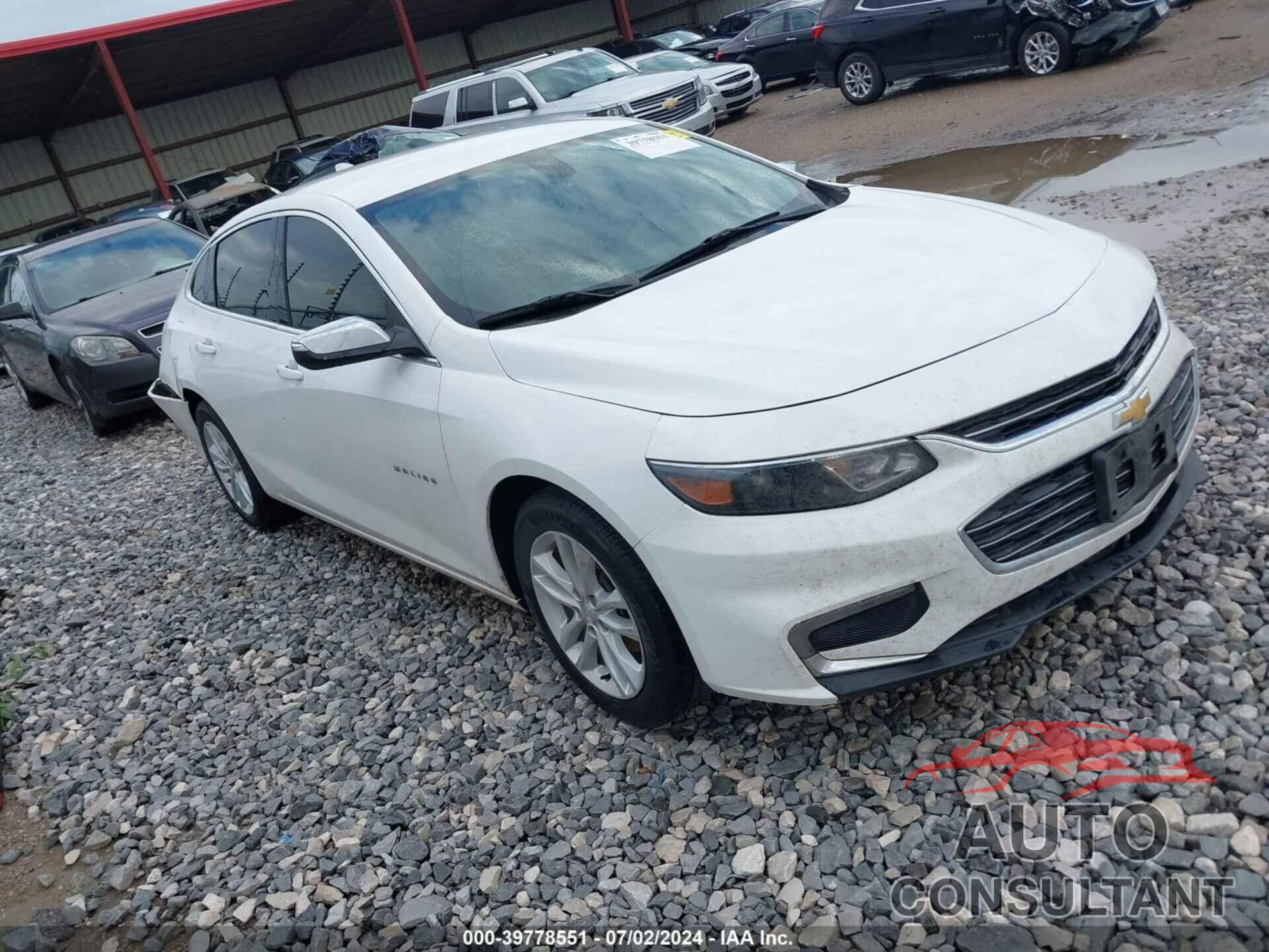 CHEVROLET MALIBU 2017 - 1G1ZE5ST4HF258150