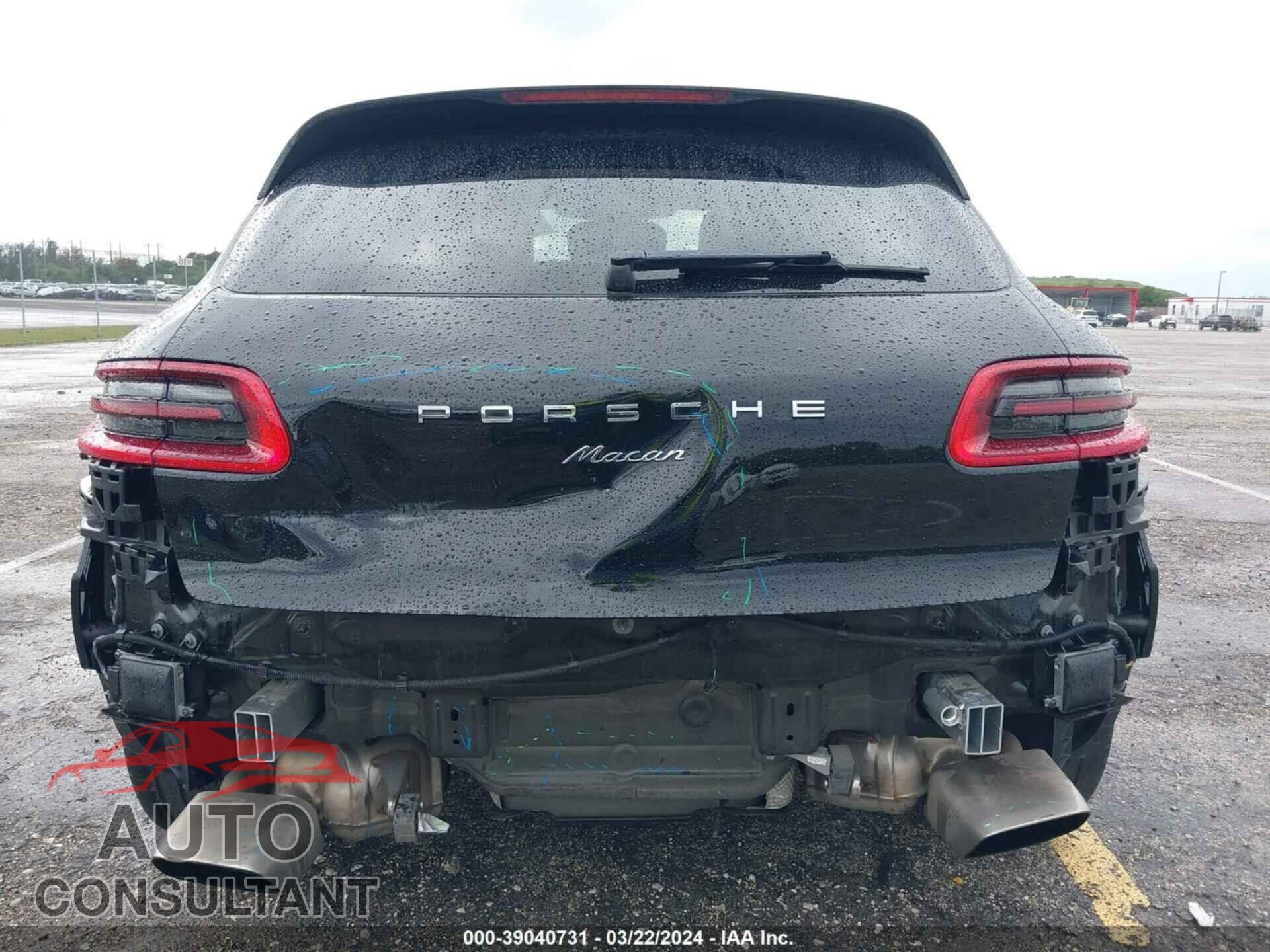 PORSCHE MACAN 2017 - WP1AA2A59HLB04728
