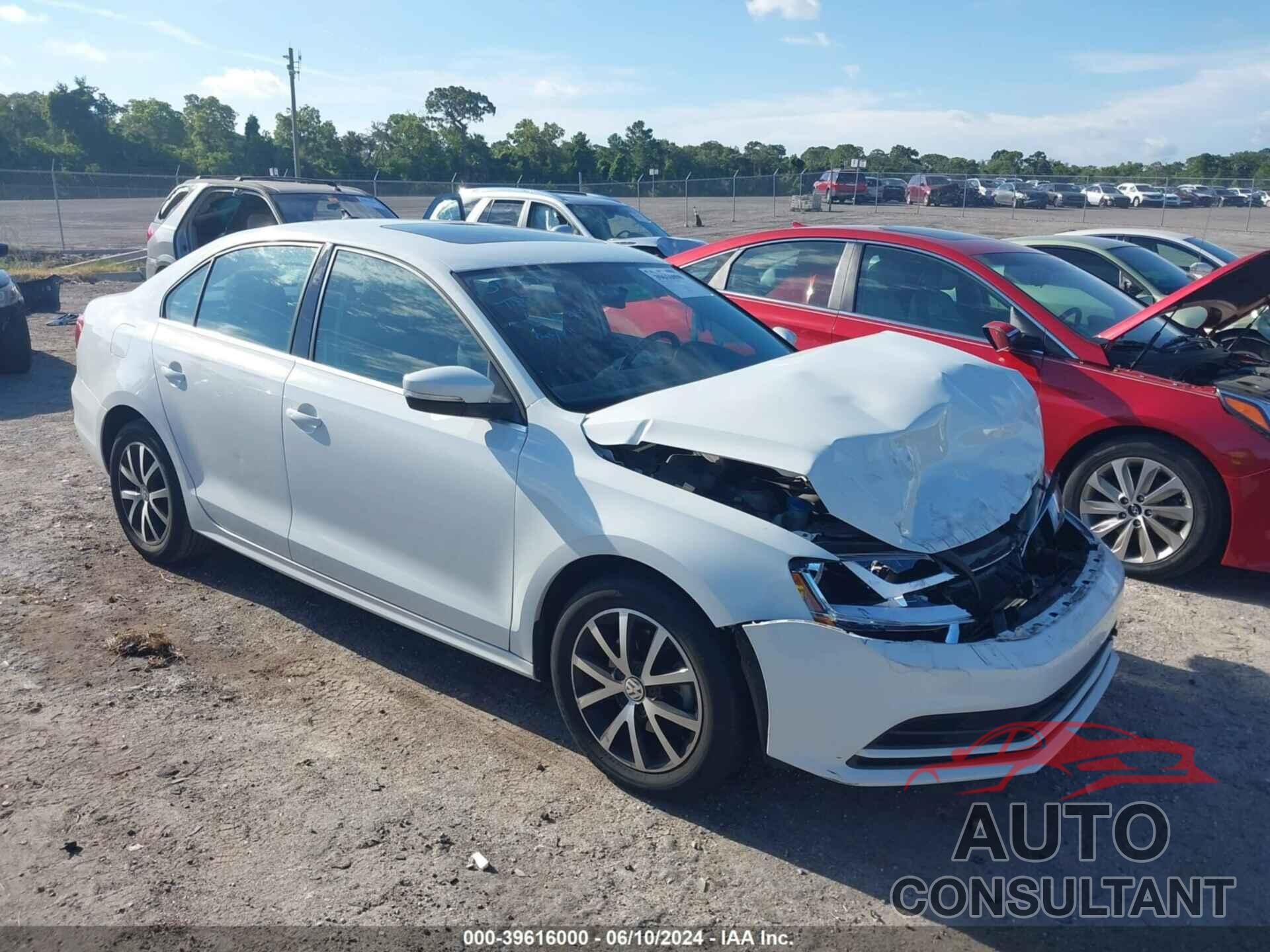 VOLKSWAGEN JETTA 2017 - 3VWDB7AJ8HM399936