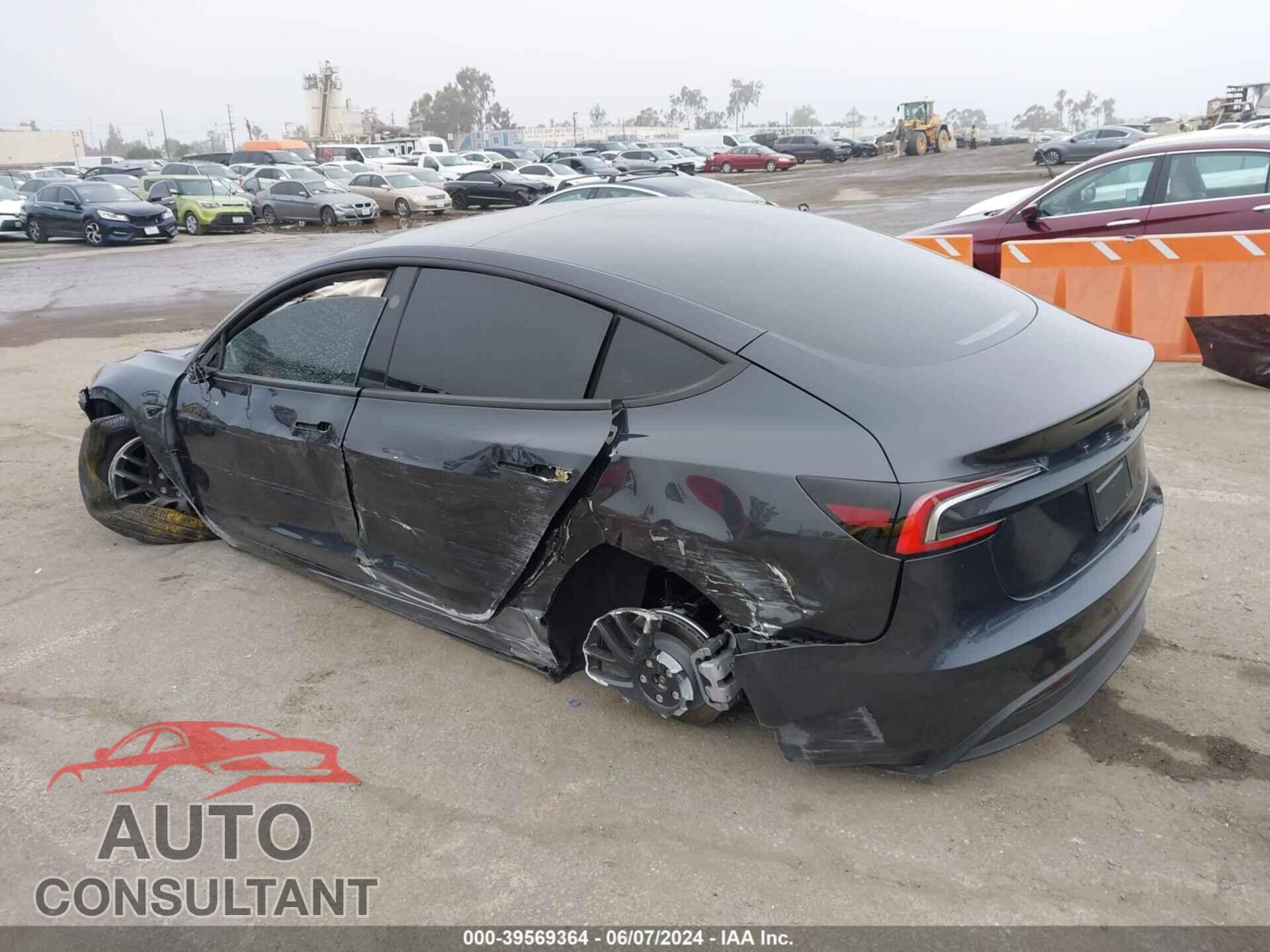 TESLA MODEL 3 2024 - 5YJ3E1EA4RF737190