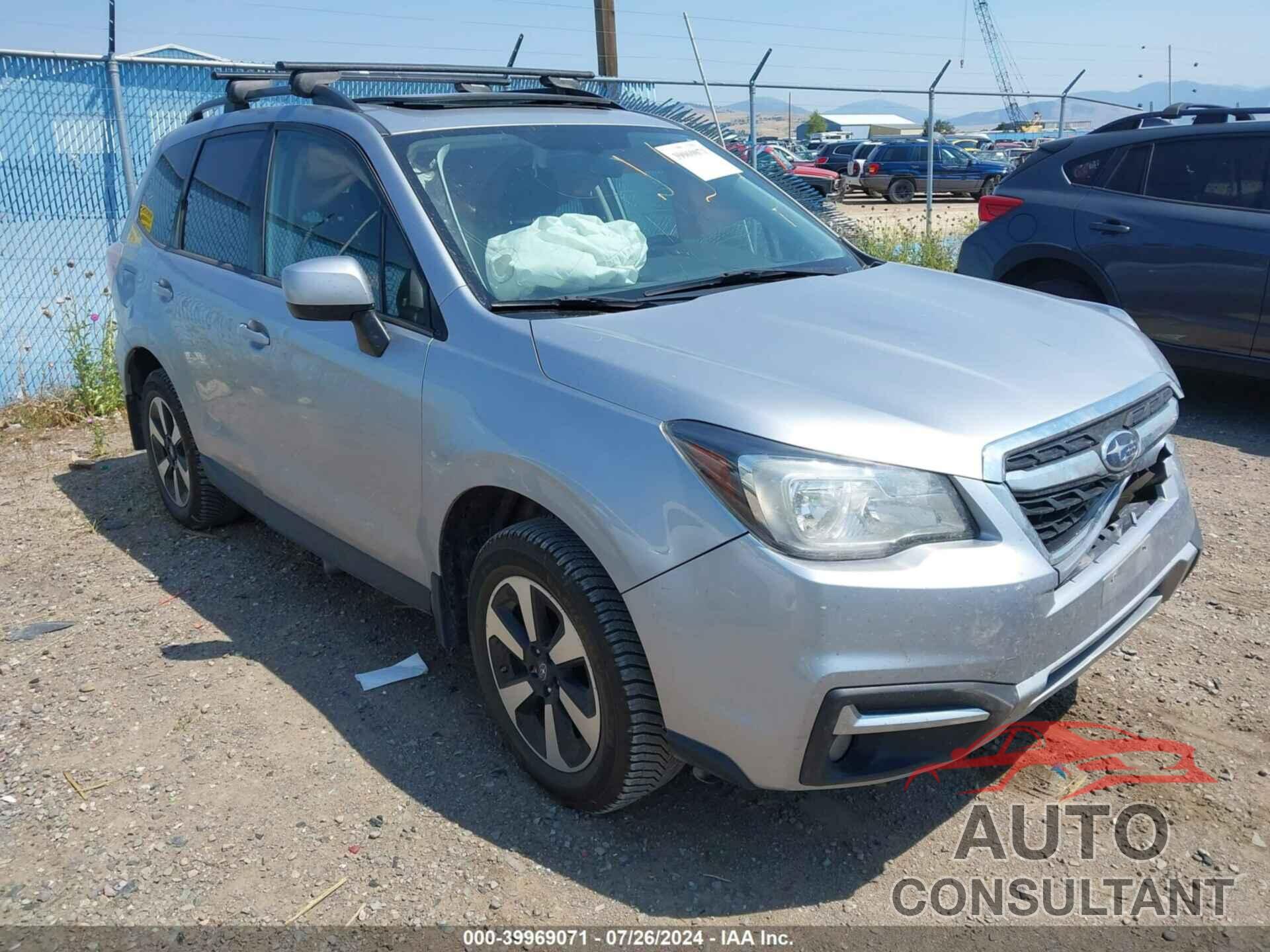 SUBARU FORESTER 2017 - JF2SJAECXHH458688