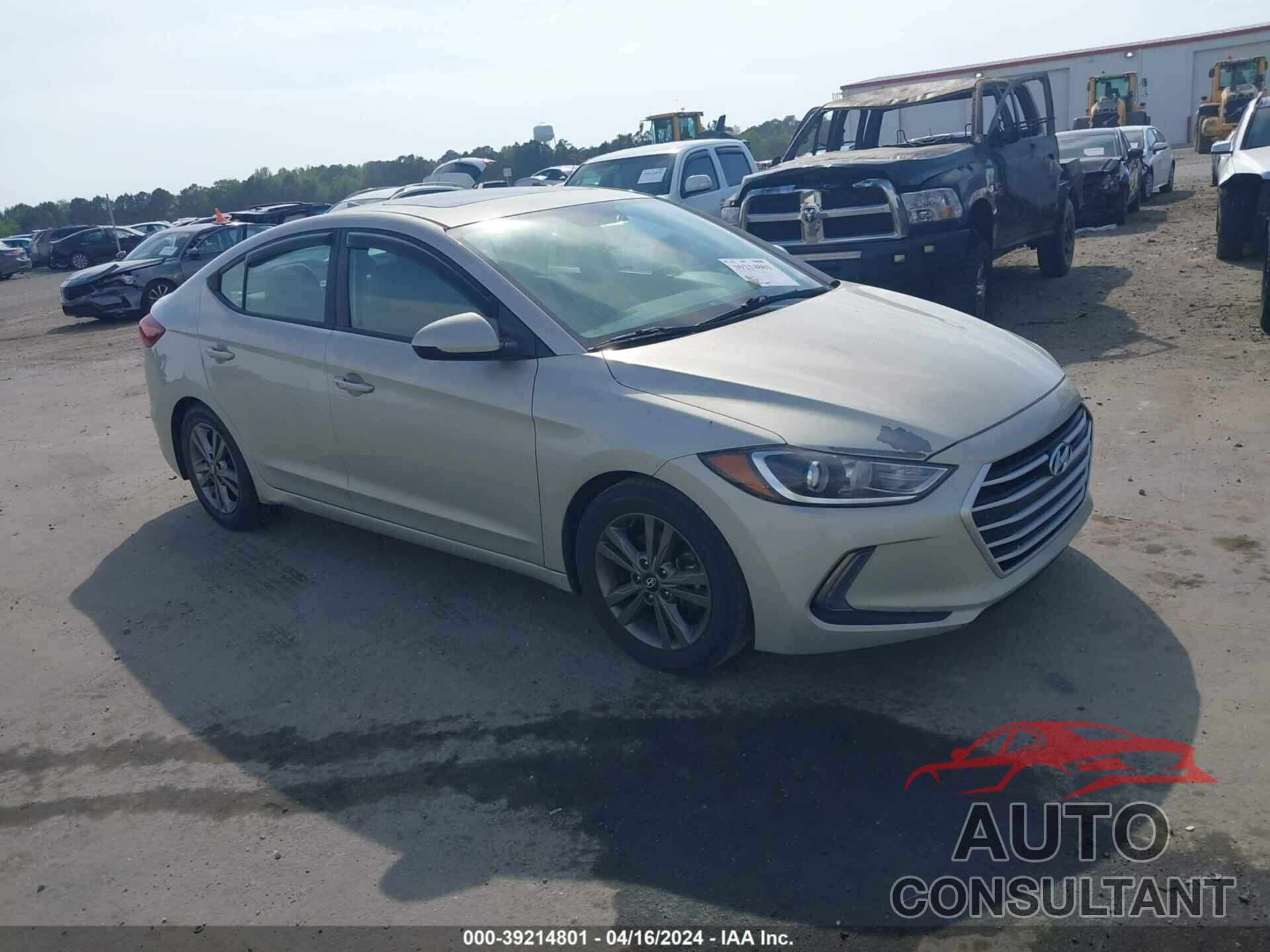 HYUNDAI ELANTRA 2018 - 5NPD84LF1JH325004
