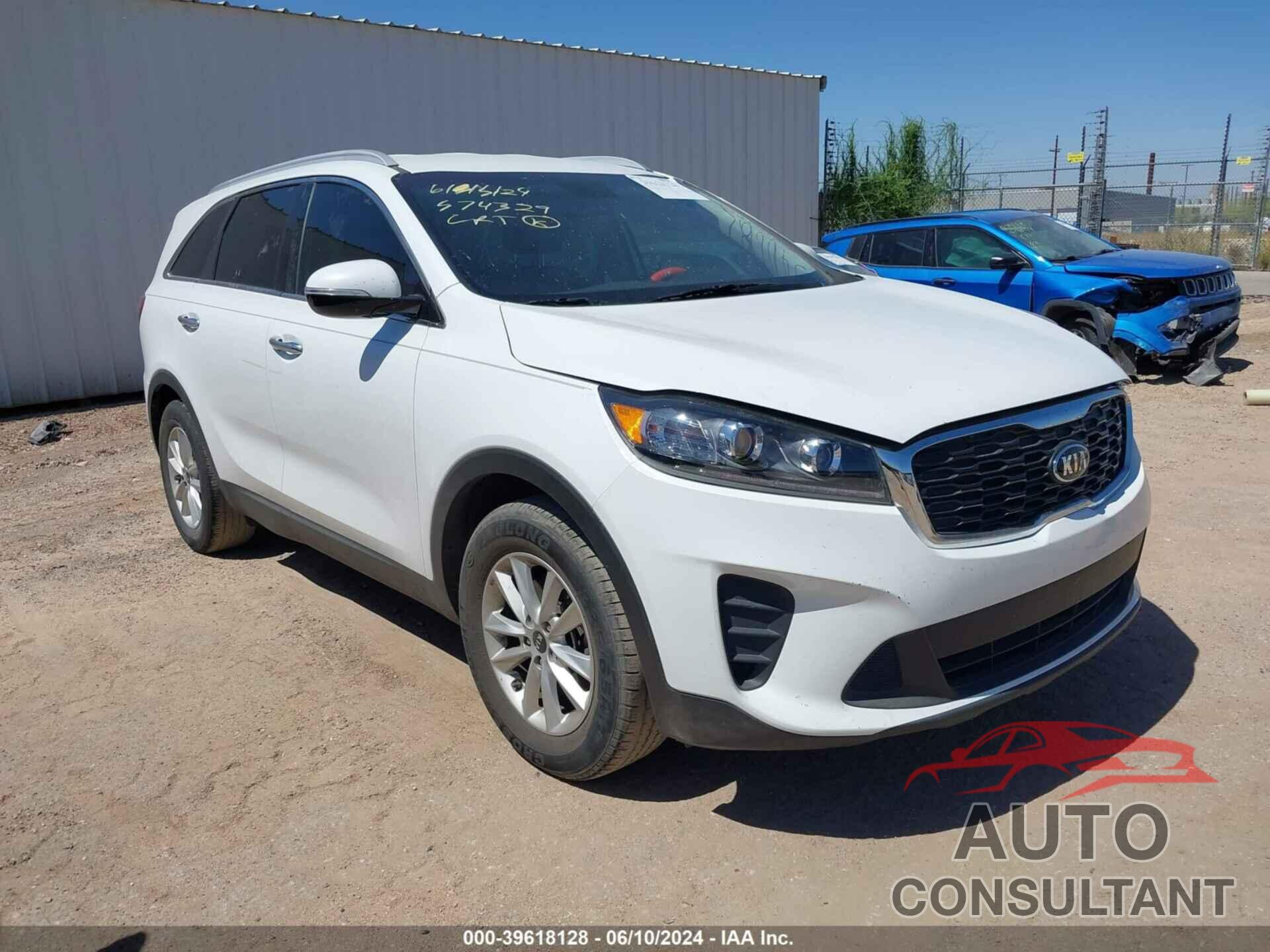 KIA SORENTO 2019 - 5XYPG4A59KG540682