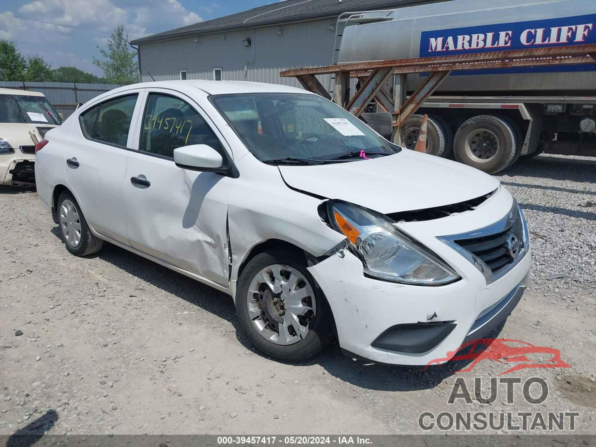 NISSAN VERSA 2017 - 3N1CN7AP1HL866679