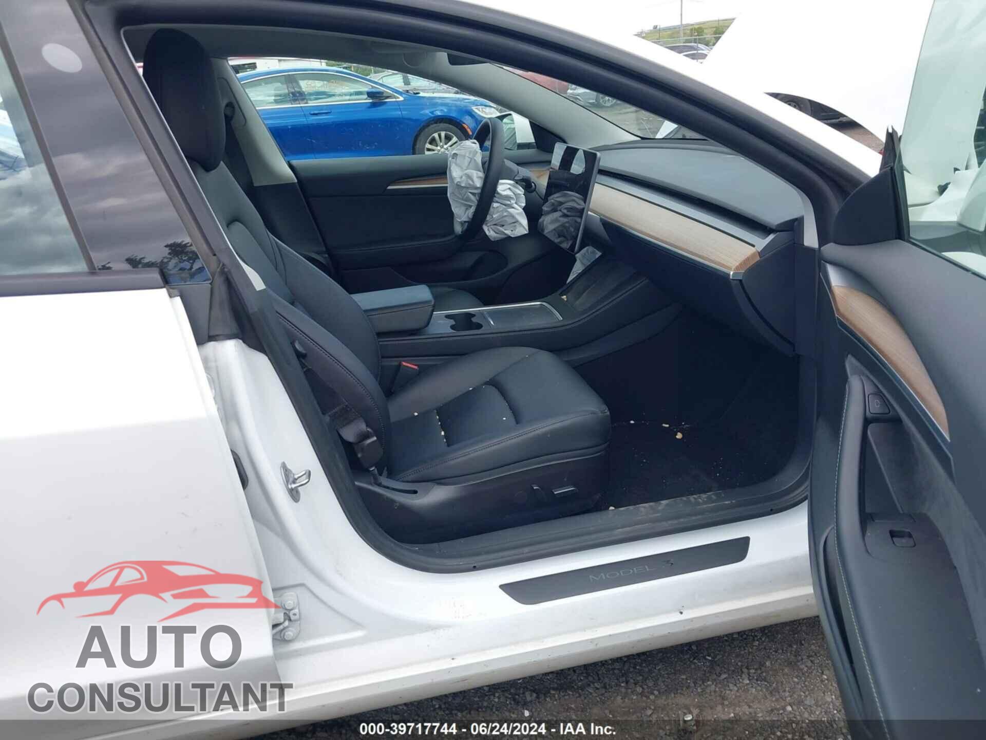 TESLA MODEL 3 2022 - 5YJ3E1EC1NF307645