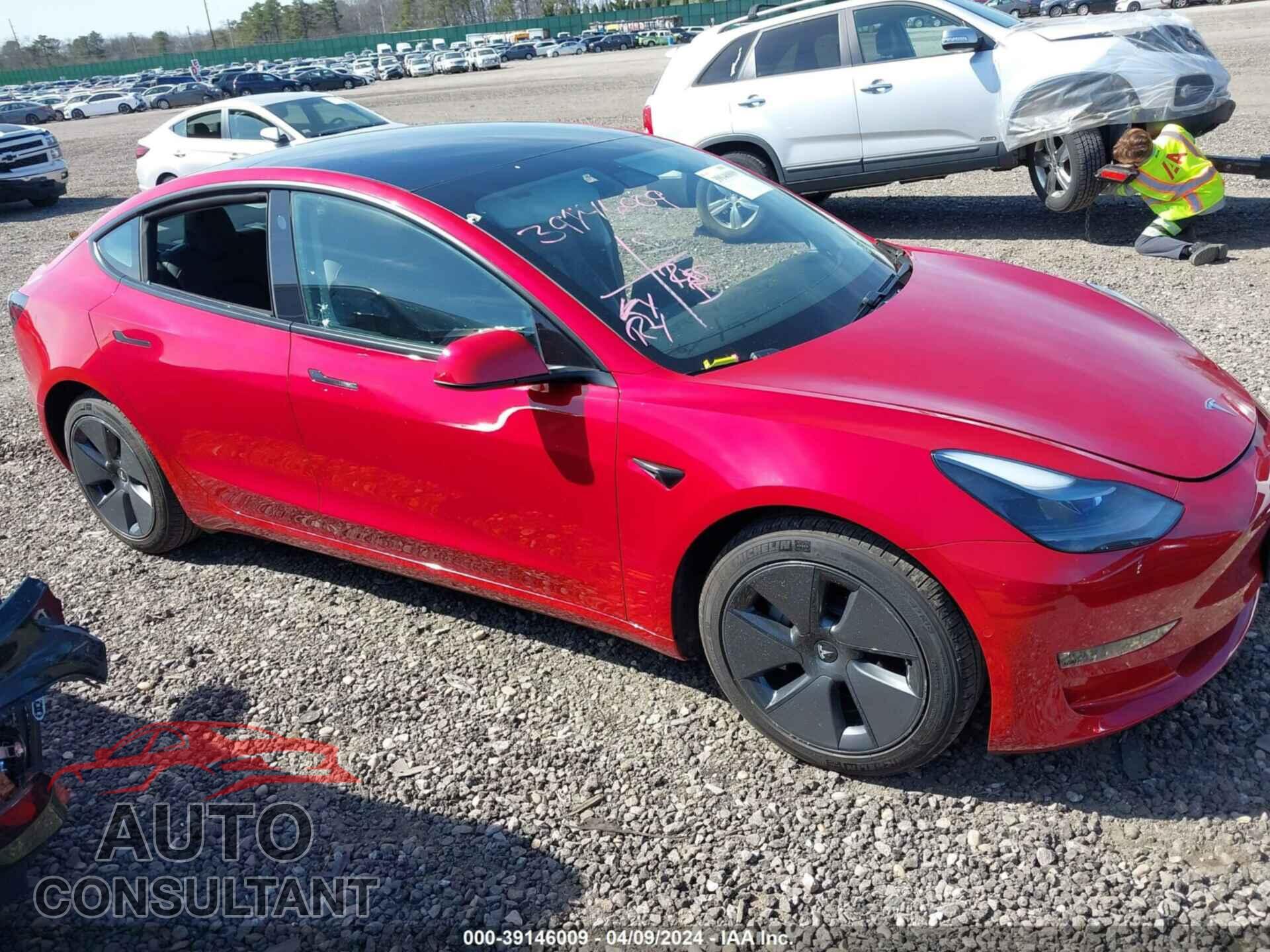 TESLA MODEL 3 2021 - 5YJ3E1EB0MF875441