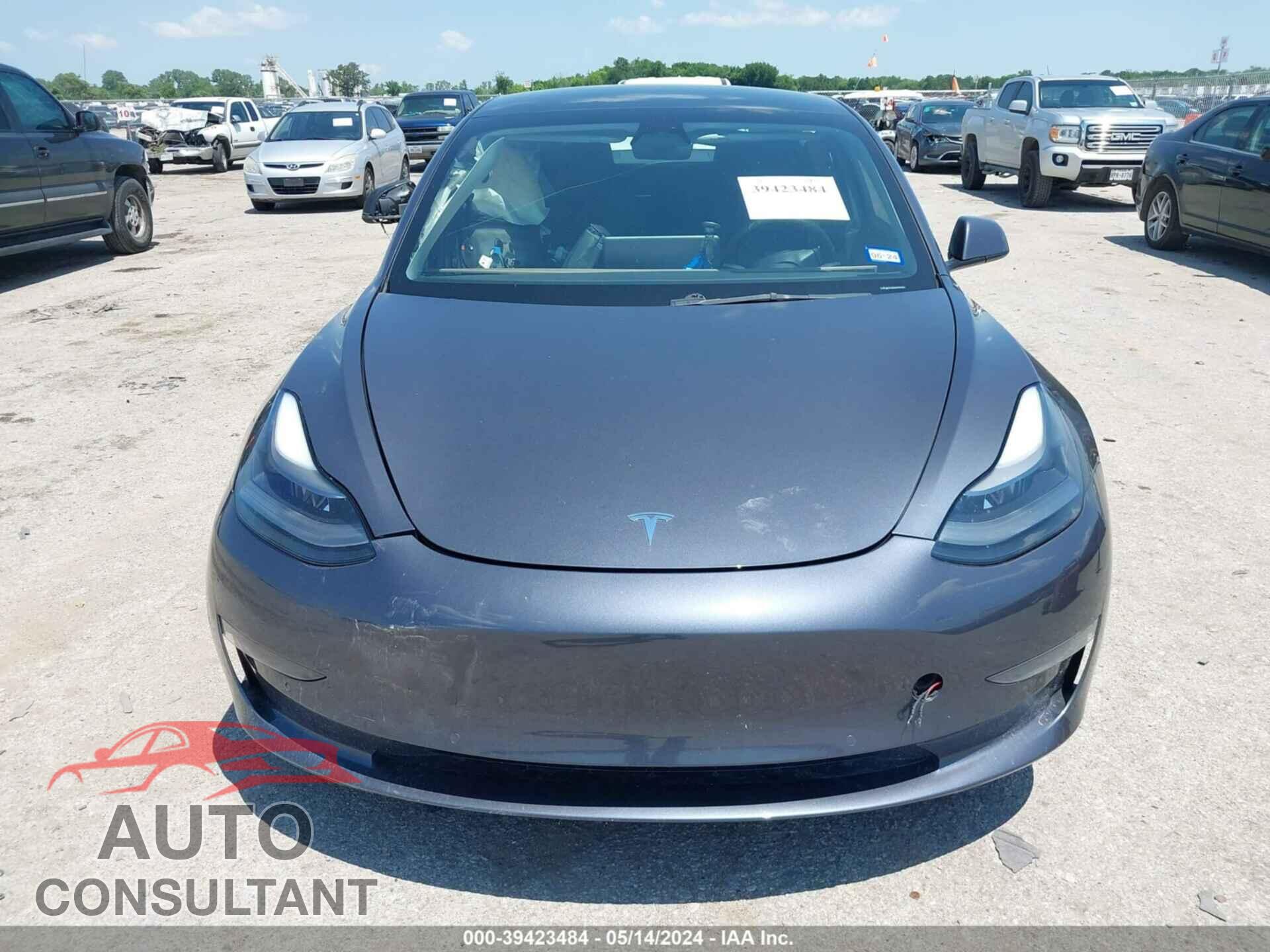 TESLA MODEL 3 2022 - 5YJ3E1EB8NF174065