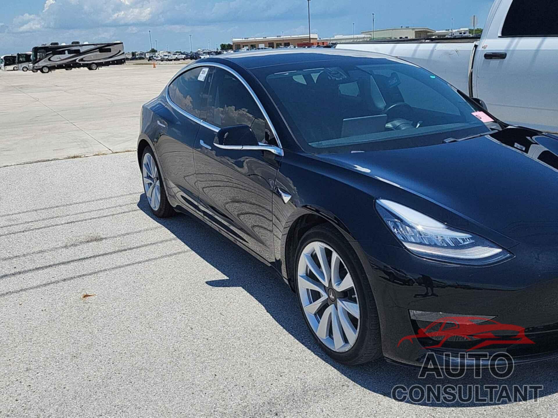 TESLA MODEL 3 2019 - 5YJ3E1EB7KF191936