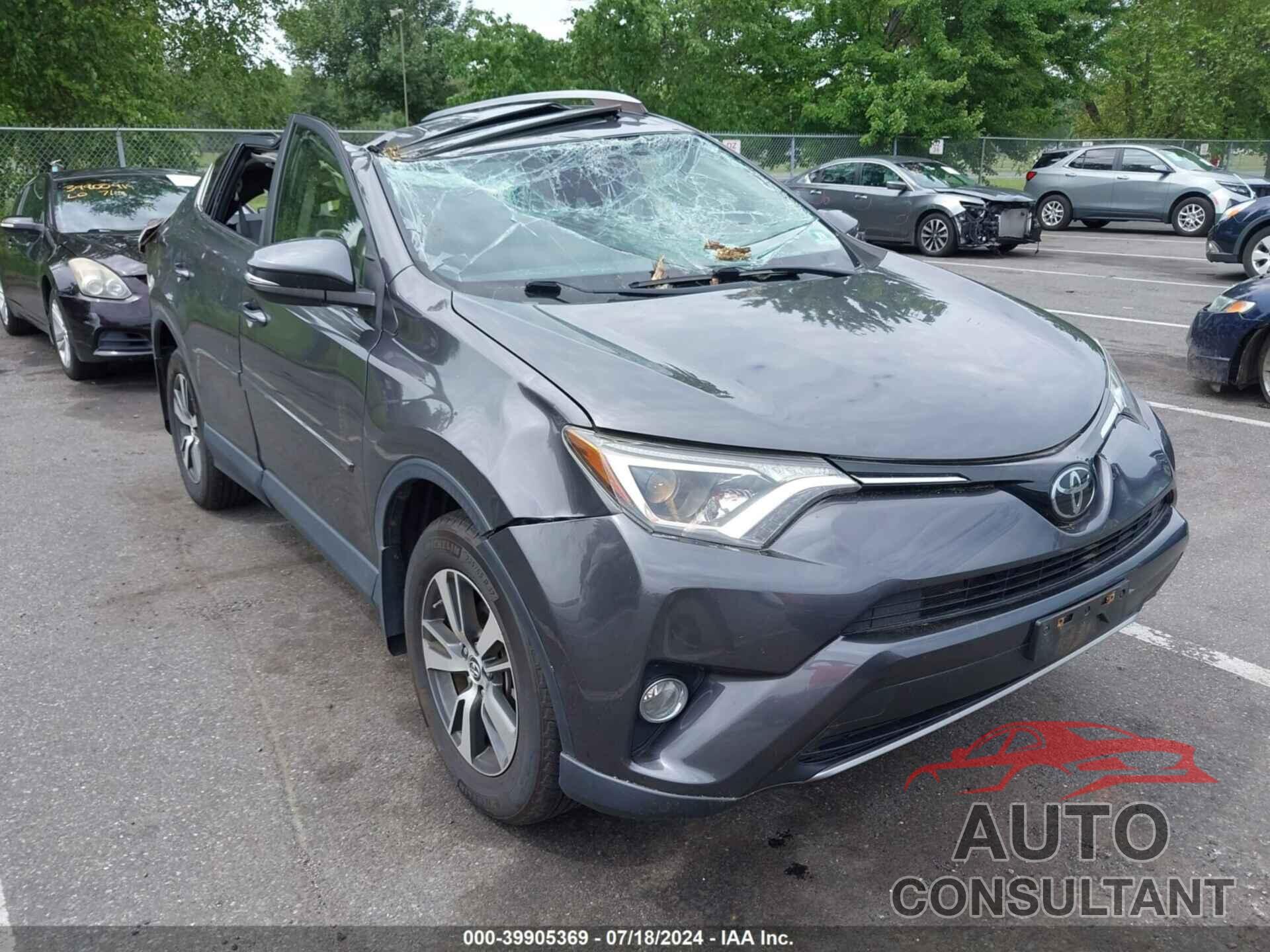 TOYOTA RAV4 2018 - JTMRFREV9JJ723856