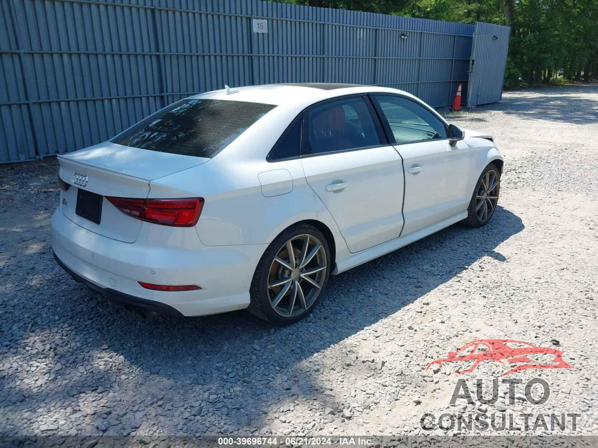 AUDI S3 2018 - WAUB1GFF8J1028101