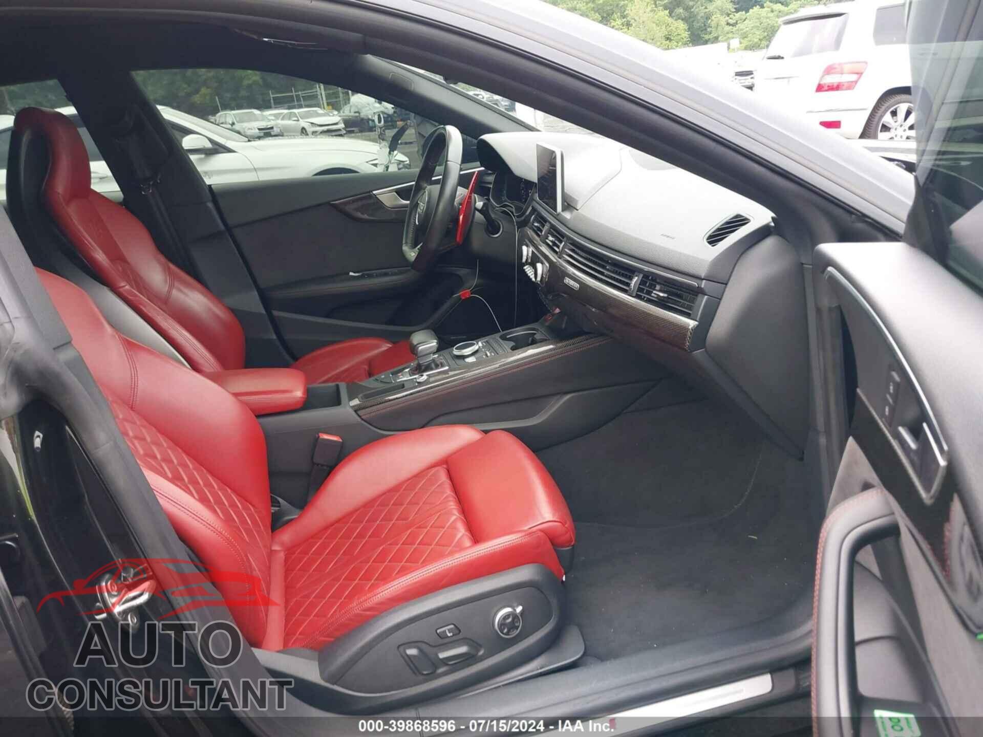 AUDI S5 2018 - WAUC4CF57JA085482