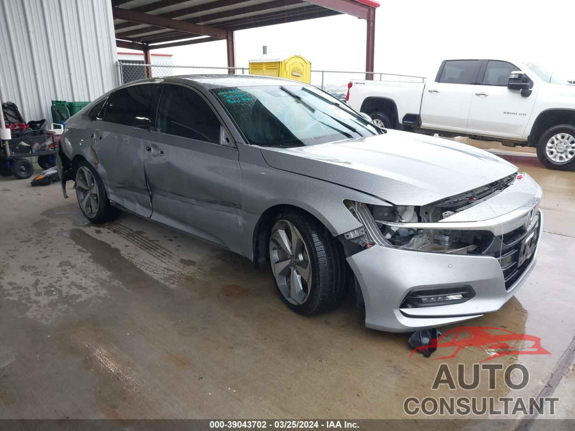 HONDA ACCORD 2018 - 1HGCV1F96JA019269
