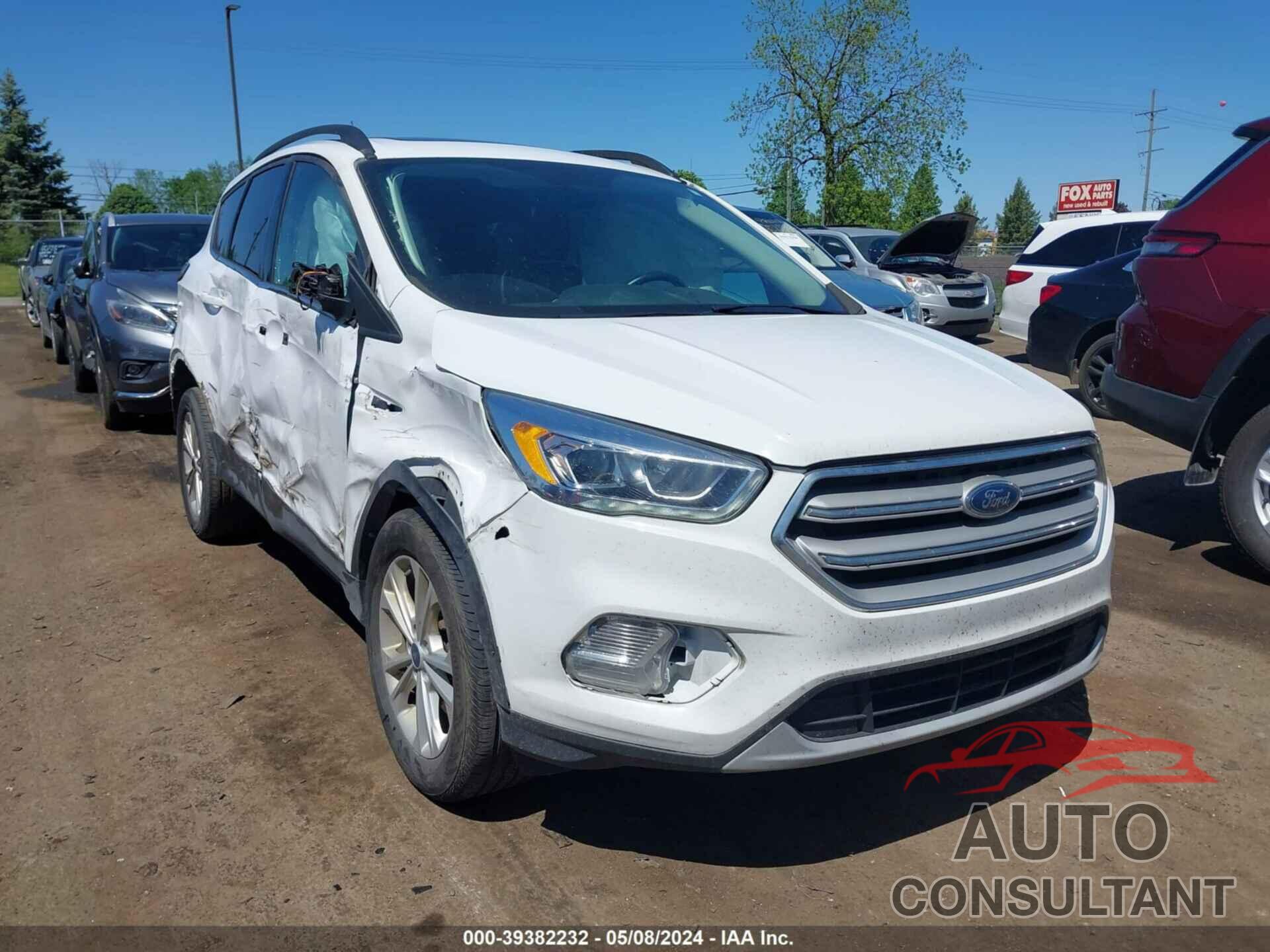 FORD ESCAPE 2018 - 1FMCU9HDXJUD28027