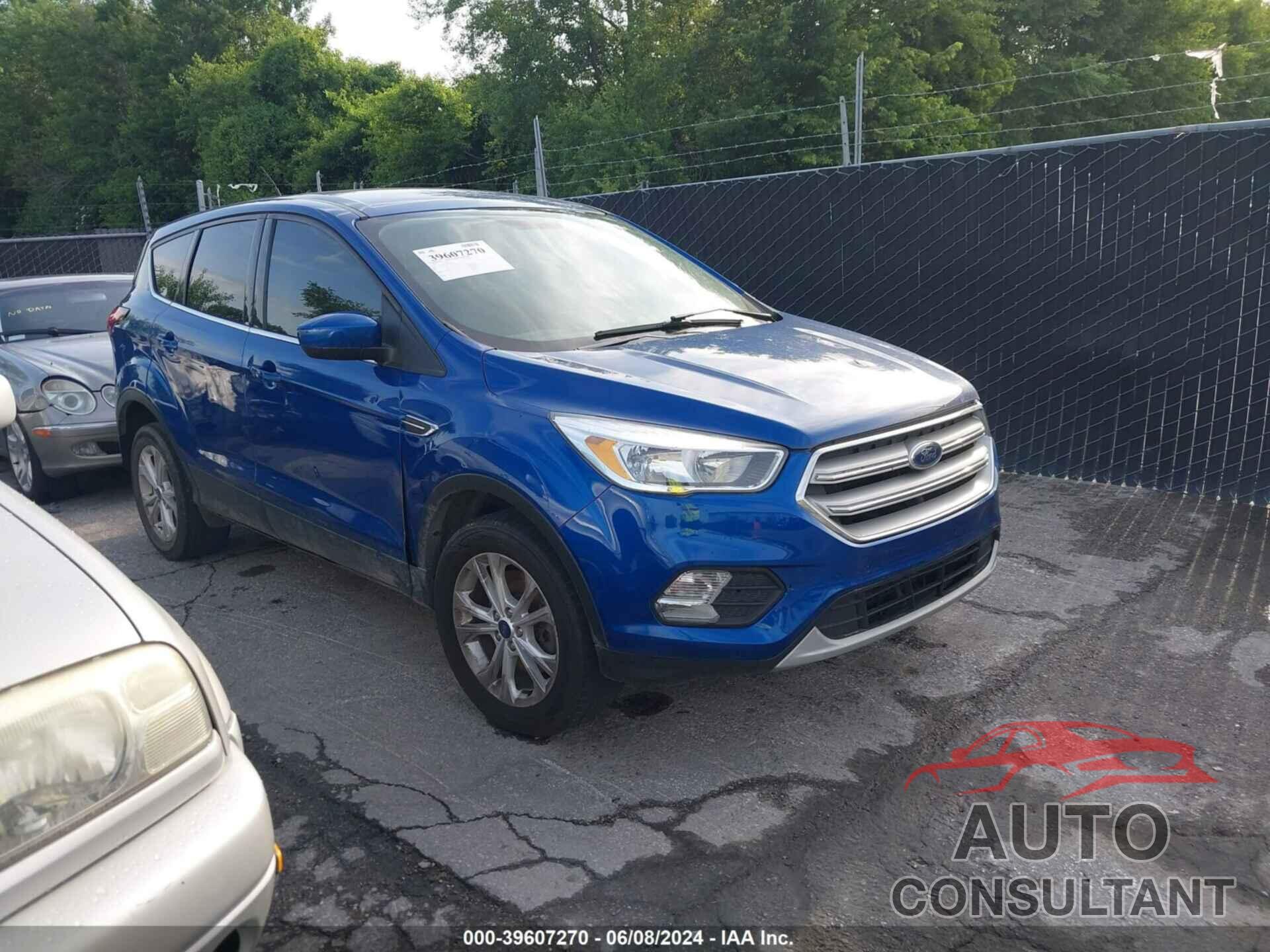 FORD ESCAPE 2019 - 1FMCU9GD3KUB86218