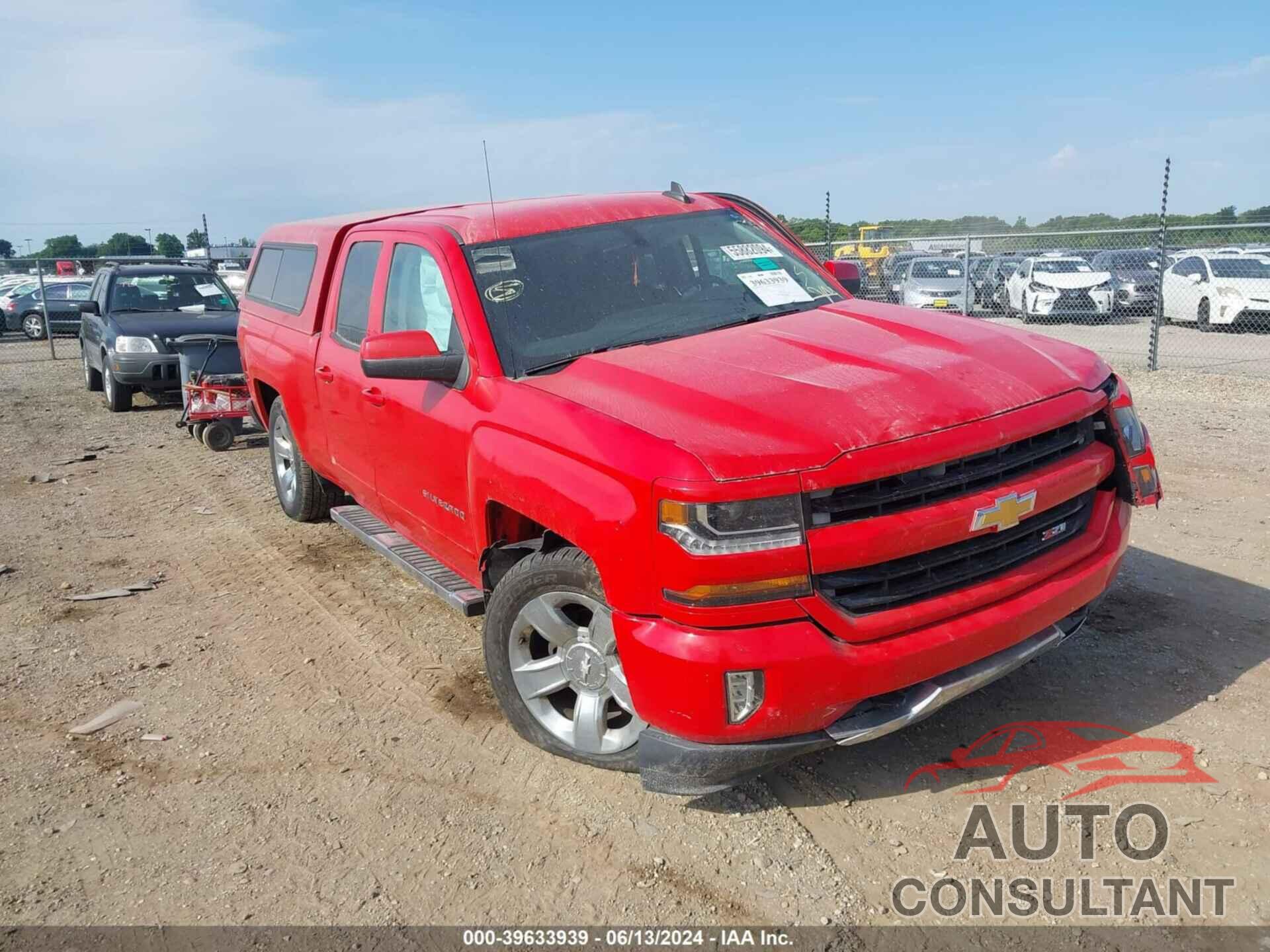 CHEVROLET SILVERADO 1500 2017 - 1GCVKREC2HZ100499