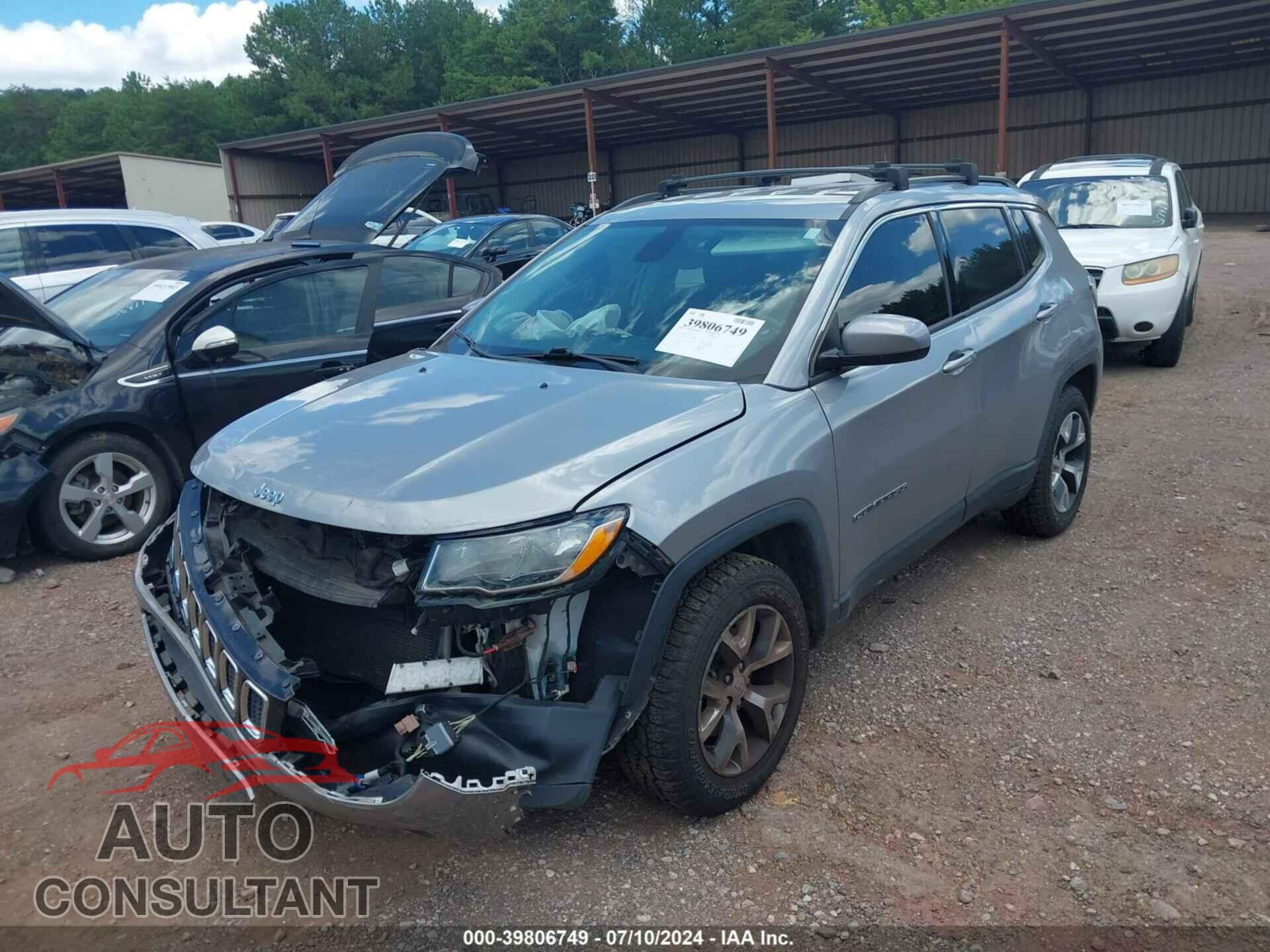 JEEP COMPASS 2018 - 3C4NJDBB4JT366346