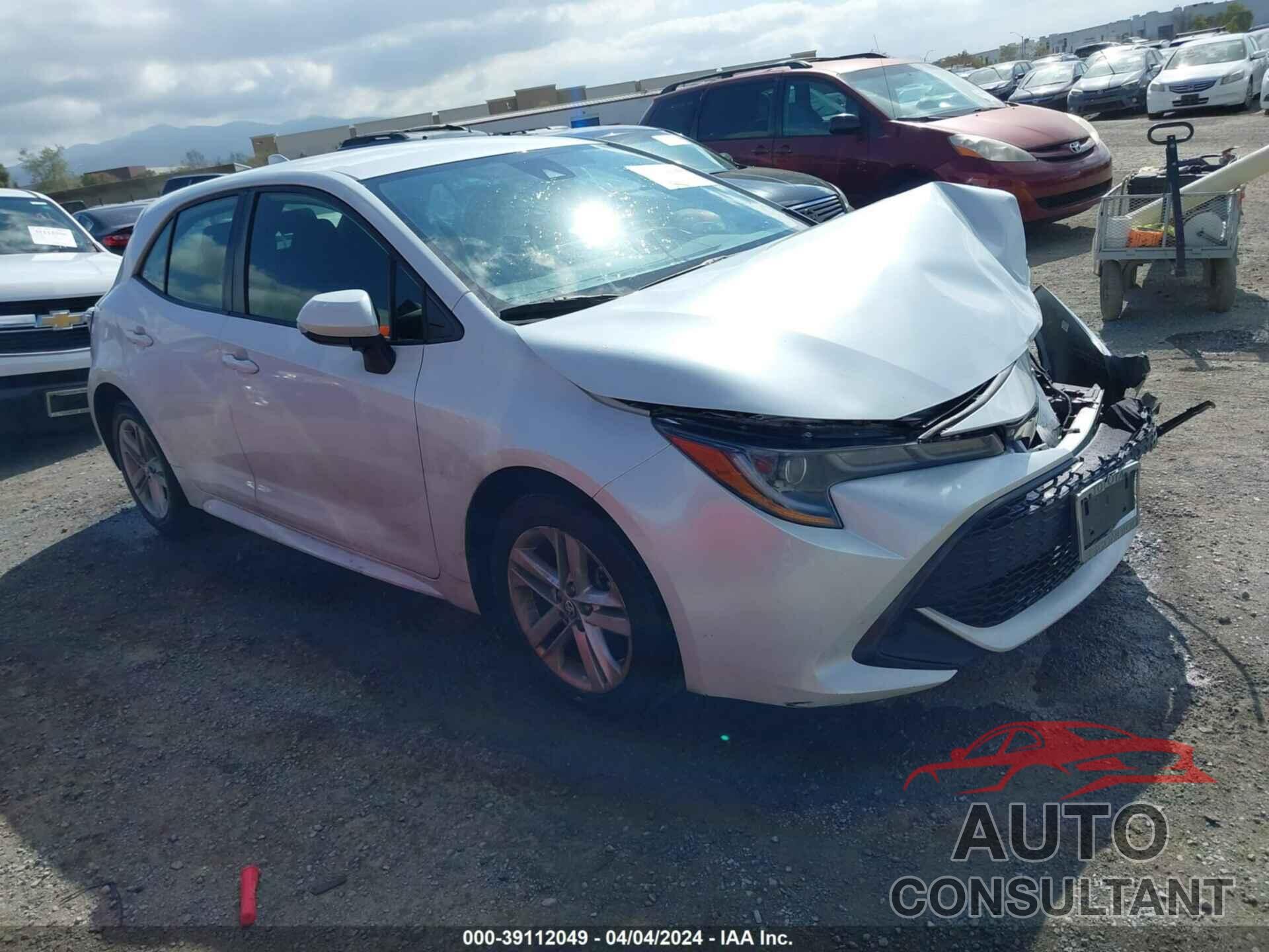 TOYOTA COROLLA 2021 - JTNB4MBE4M3109641