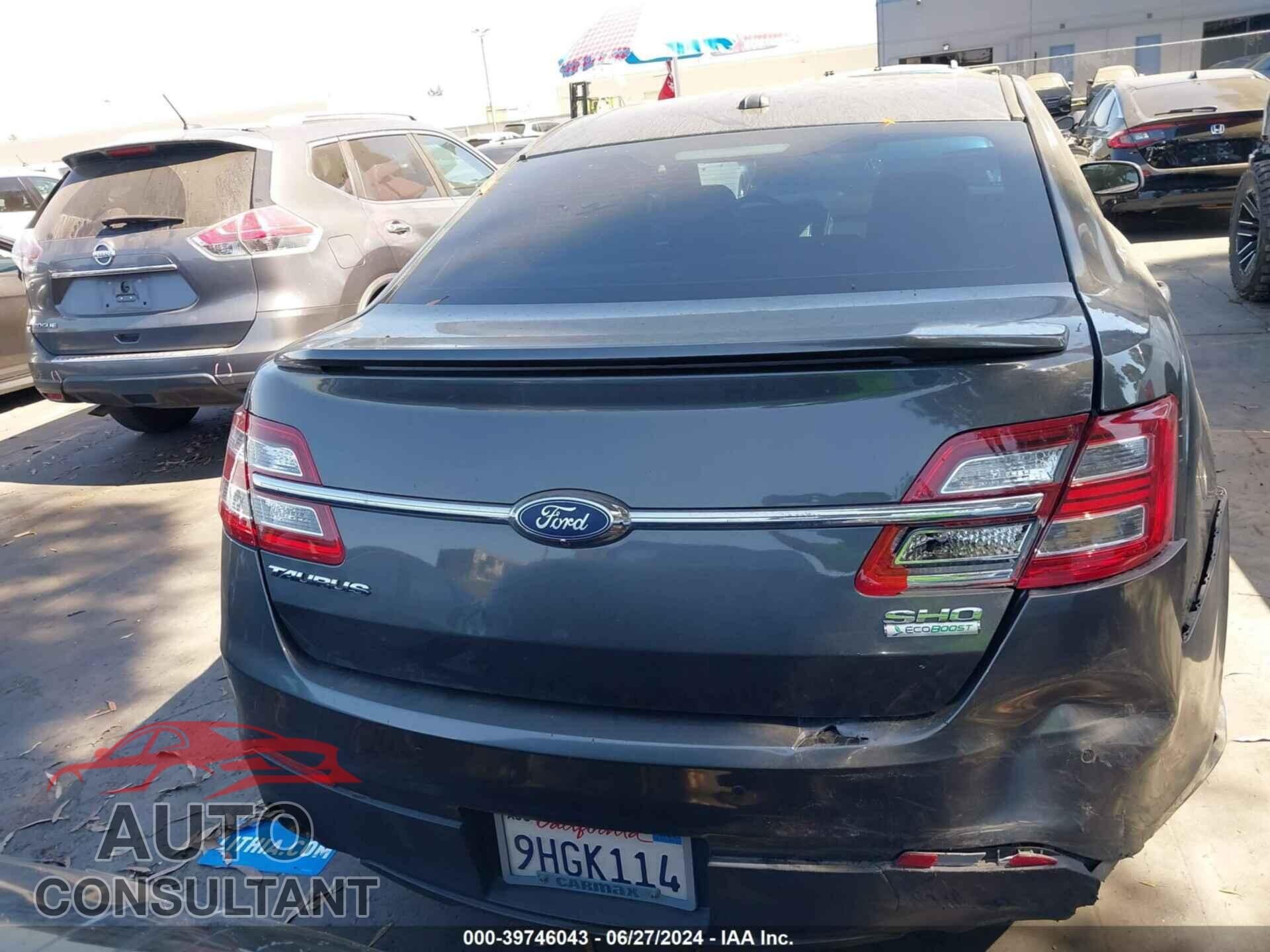 FORD TAURUS 2016 - 1FAHP2KT1GG141717
