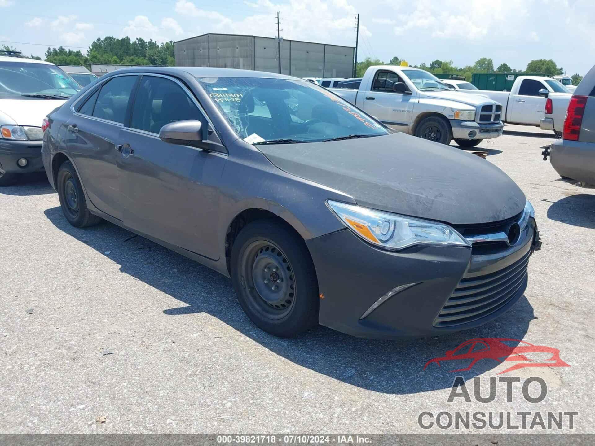 TOYOTA CAMRY 2016 - 4T4BF1FK4GR542339