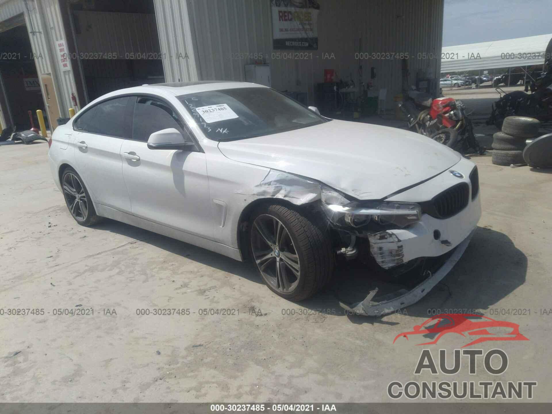 BMW 4 SERIES 2018 - WBA4J1C51JBM11745