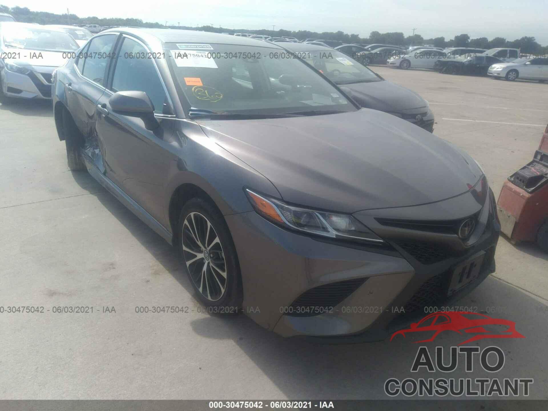 TOYOTA CAMRY 2020 - 4T1G11AK3LU927908