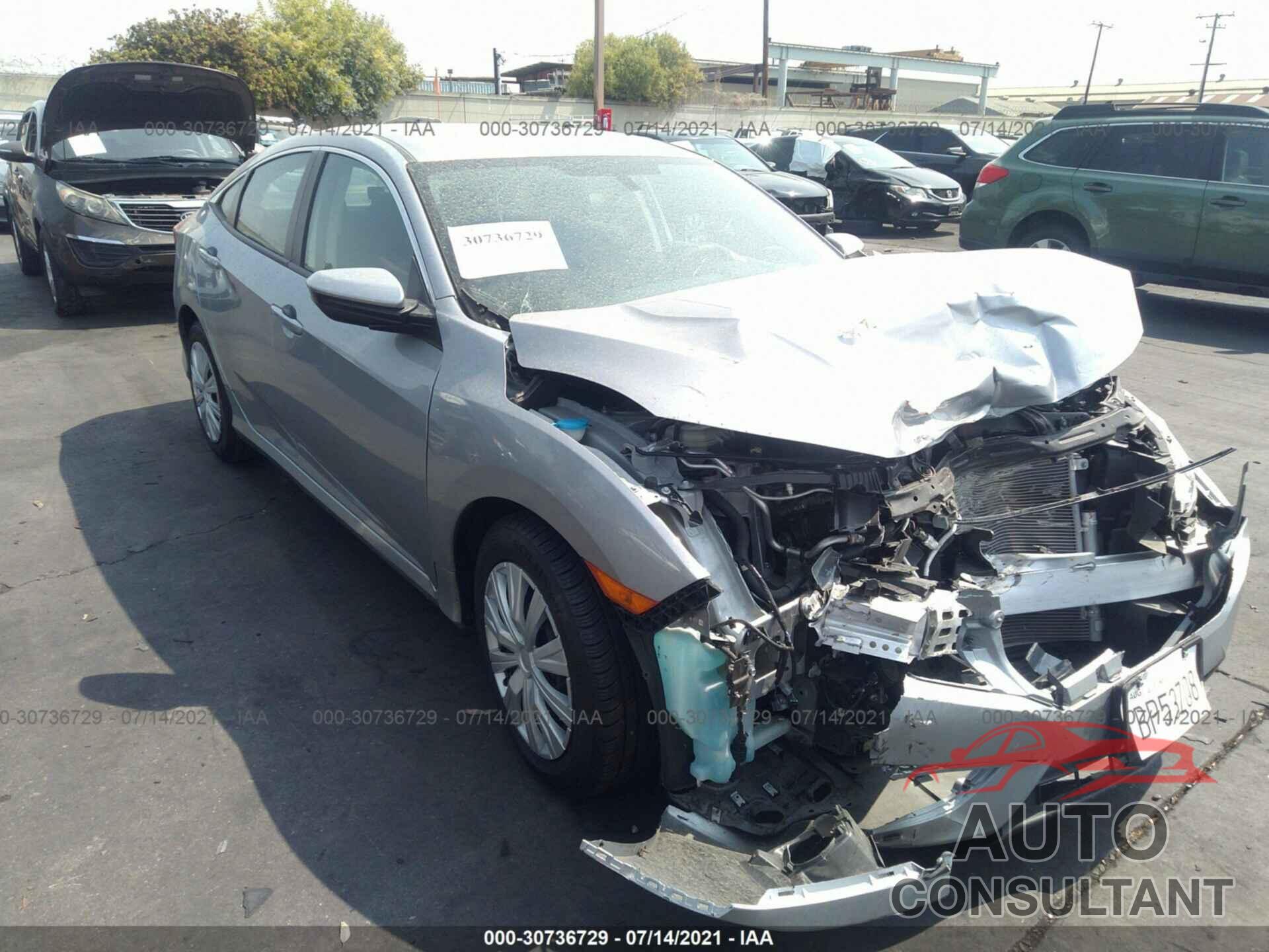 HONDA CIVIC SEDAN 2018 - 2HGFC2F52JH517444