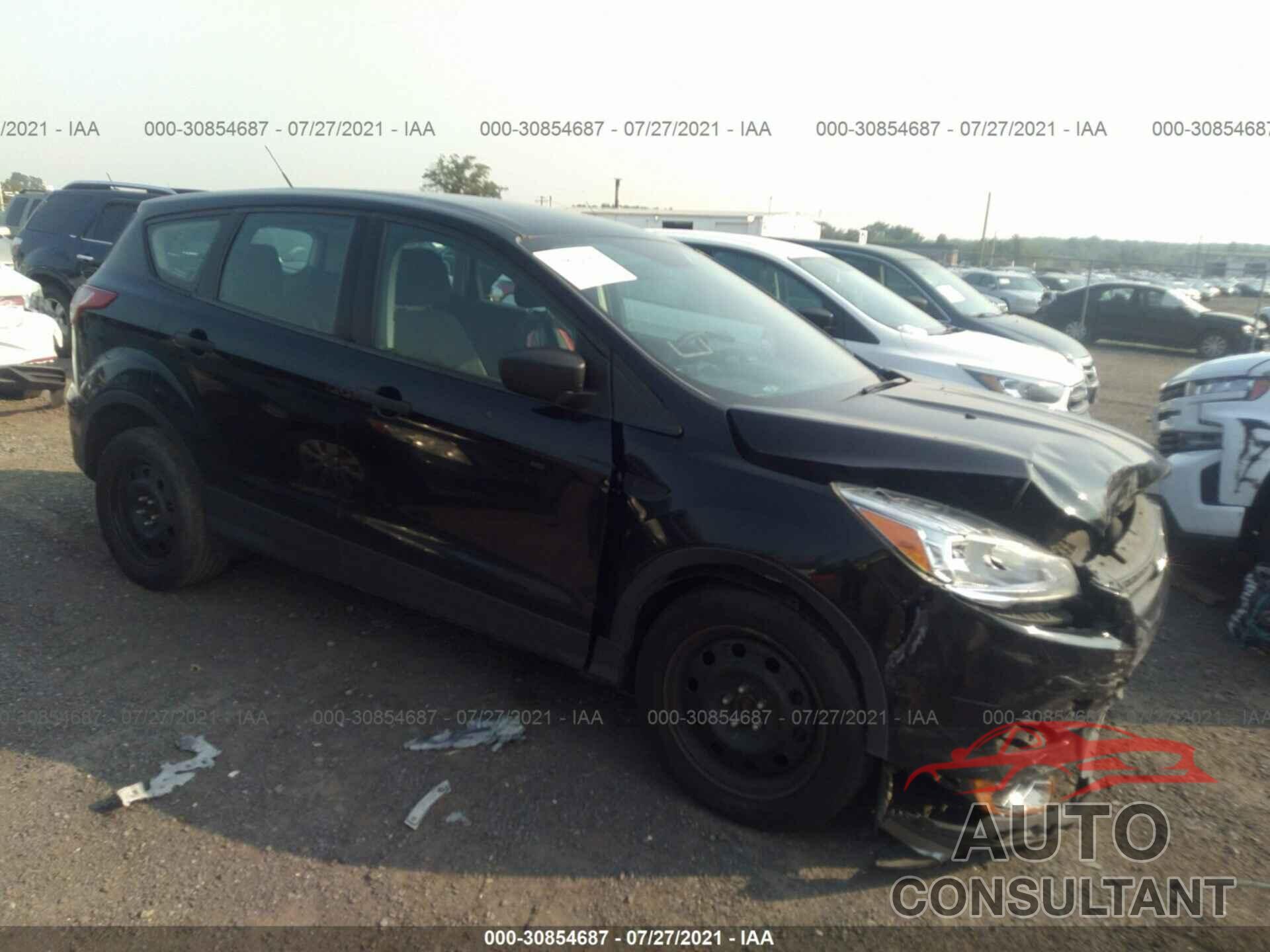FORD ESCAPE 2016 - 1FMCU0F70GUB28257