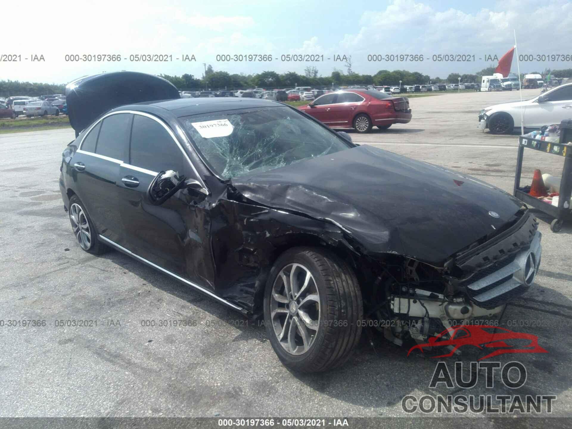MERCEDES-BENZ C-CLASS 2017 - 55SWF4KB6HU205476