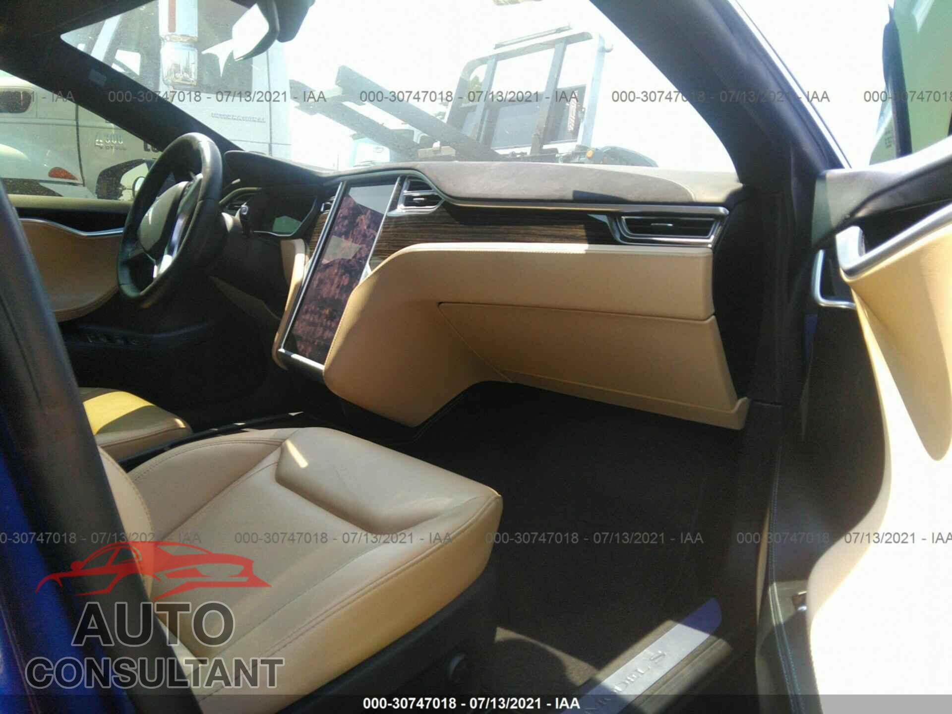 TESLA MODEL S 2016 - 5YJSA1E26GF143391