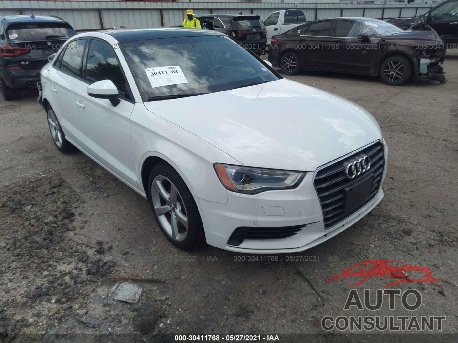 AUDI A3 2016 - WAUA7GFF2G1052994