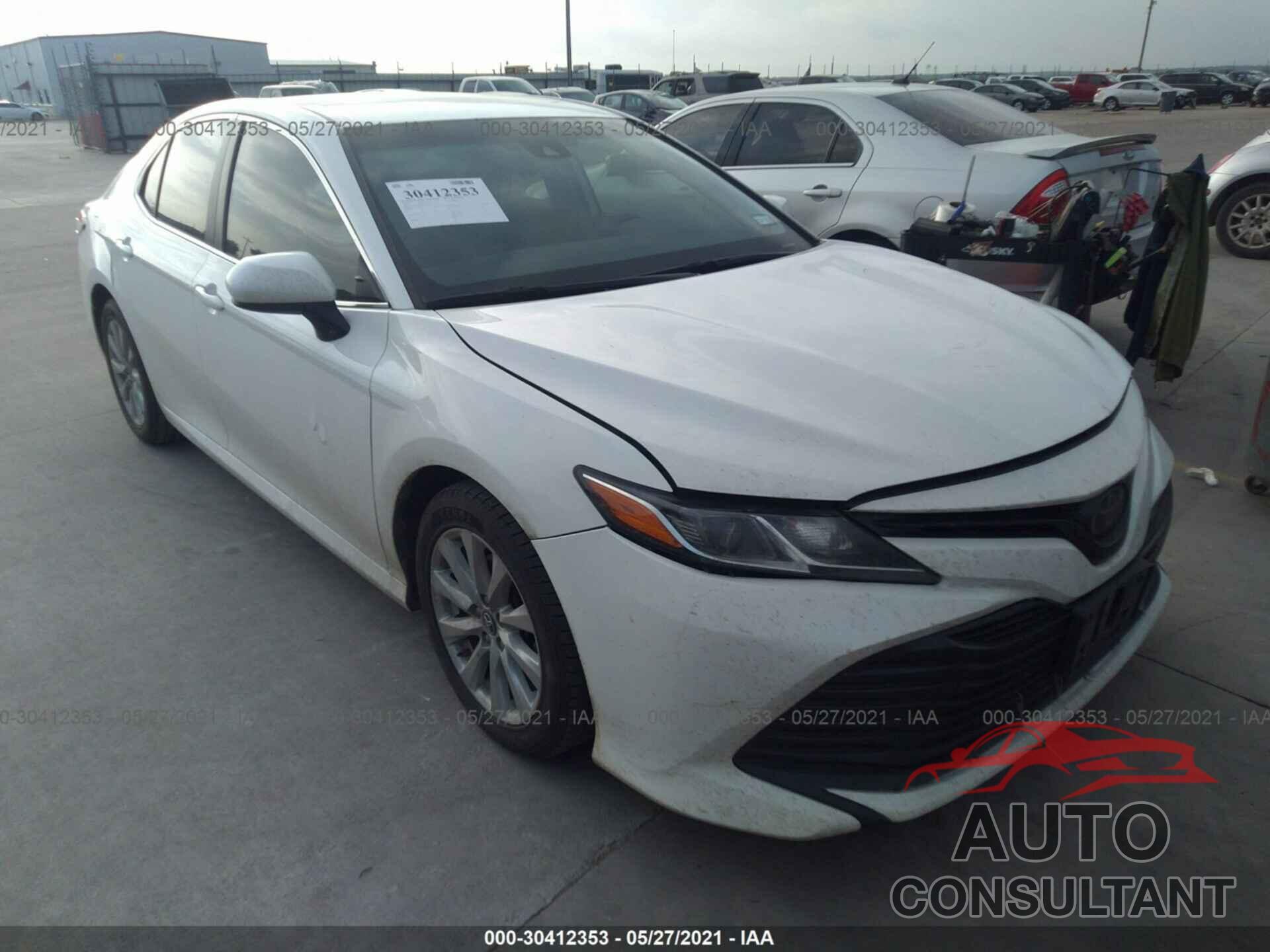 TOYOTA CAMRY 2019 - 4T1B11HK8KU235397