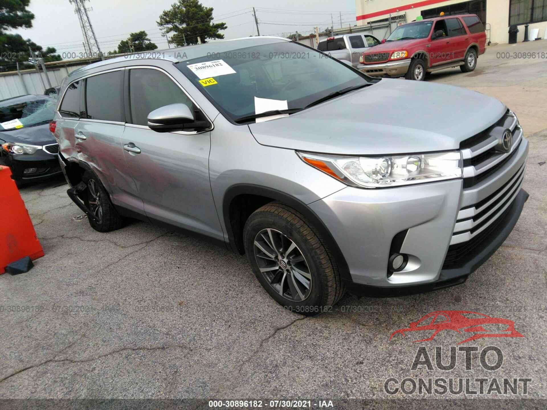 TOYOTA HIGHLANDER 2019 - 5TDKZRFH2KS573367