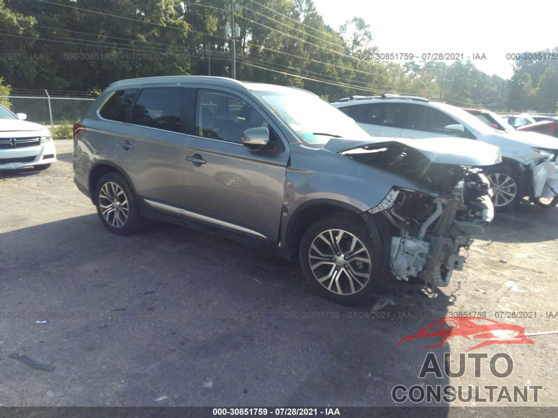 MITSUBISHI OUTLANDER 2018 - JA4AD3A34JZ068103