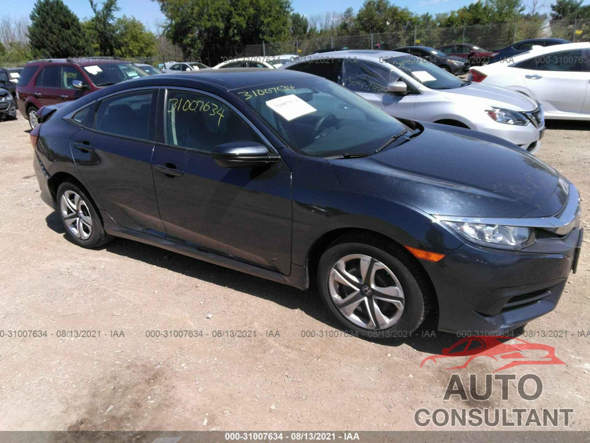 HONDA CIVIC SEDAN 2018 - 19XFC2F58JE020747