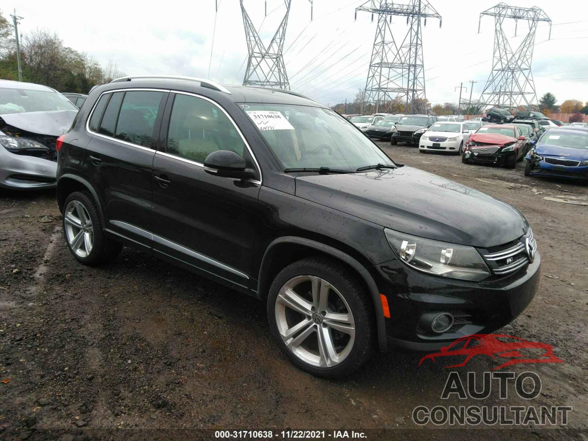 VOLKSWAGEN TIGUAN 2016 - WVGBV7AX1GW023062