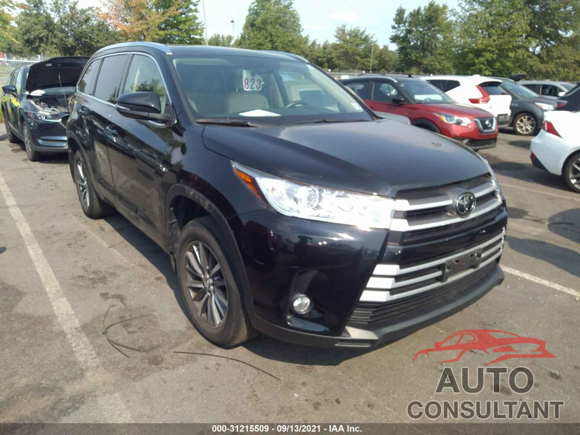 TOYOTA HIGHLANDER 2018 - 5TDJZRFH2JS907875