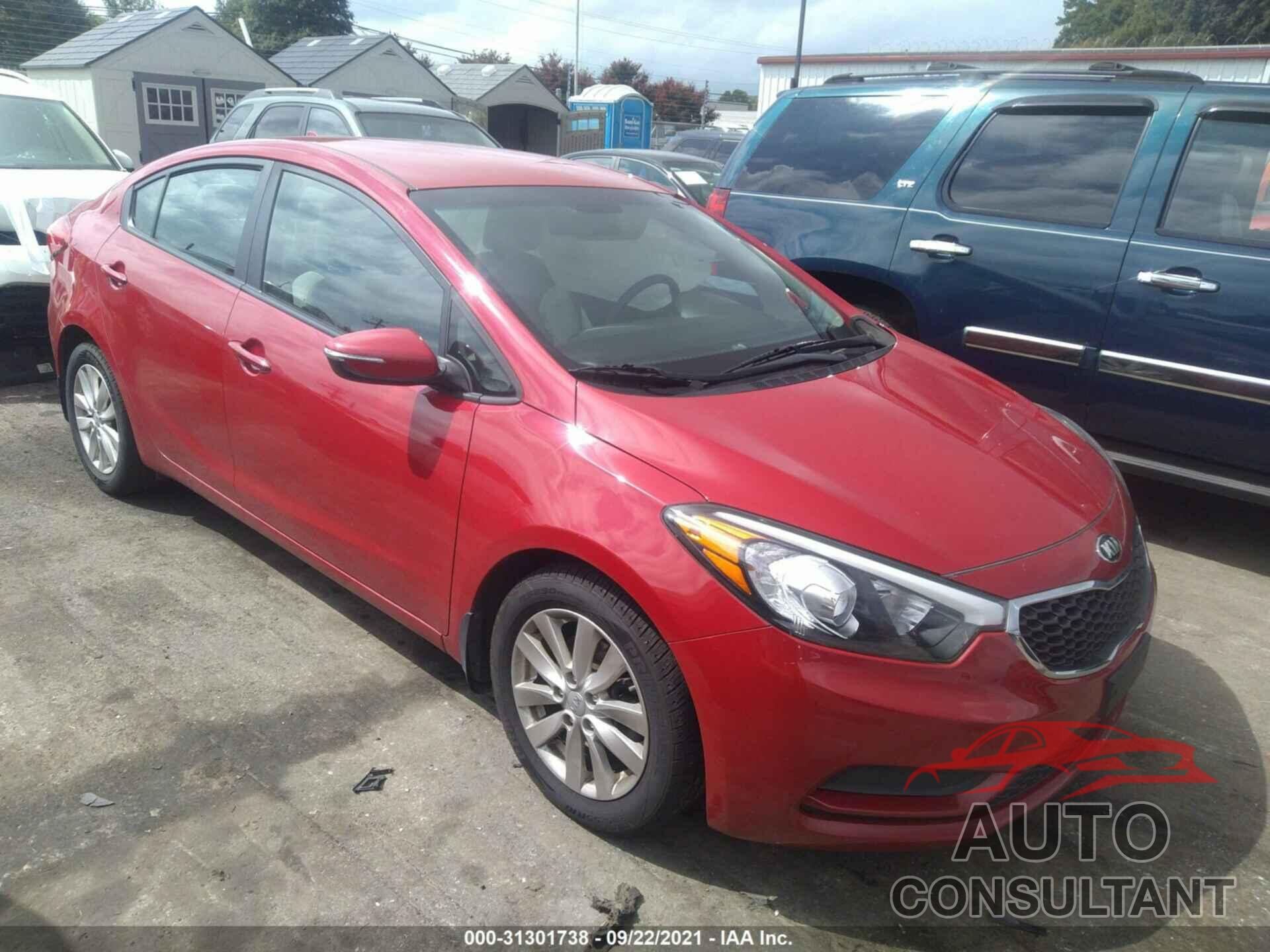 KIA FORTE 2016 - KNAFX4A67G5610455