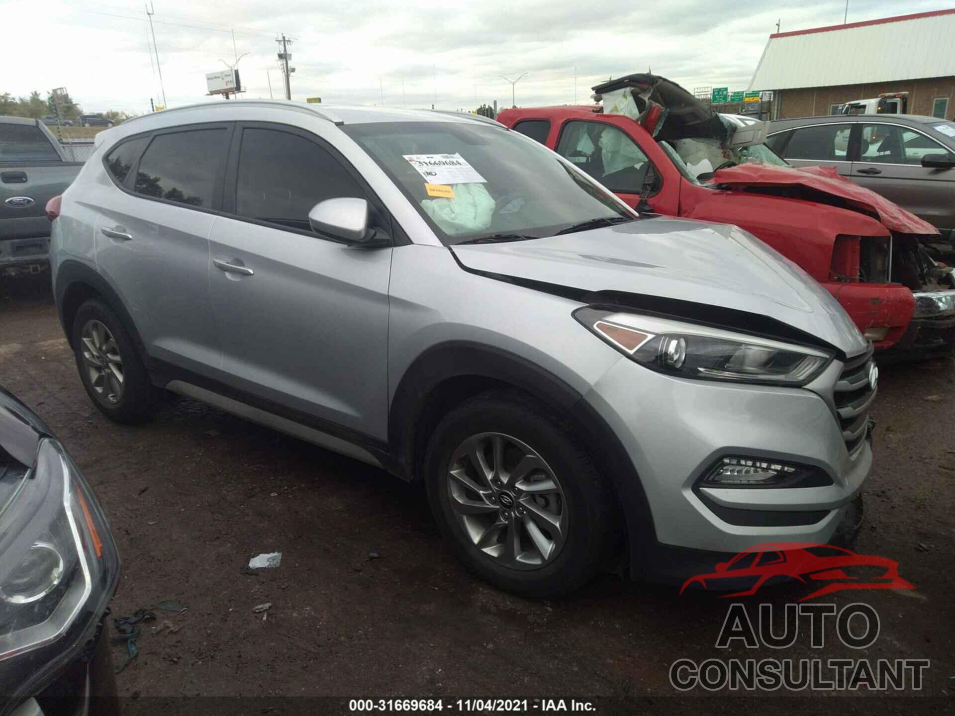HYUNDAI TUCSON 2018 - KM8J33A43JU660151
