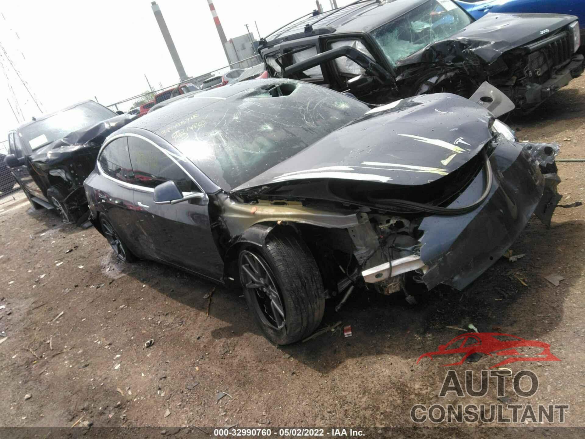 TESLA MODEL 3 2020 - 5YJ3E1EC6LF601717