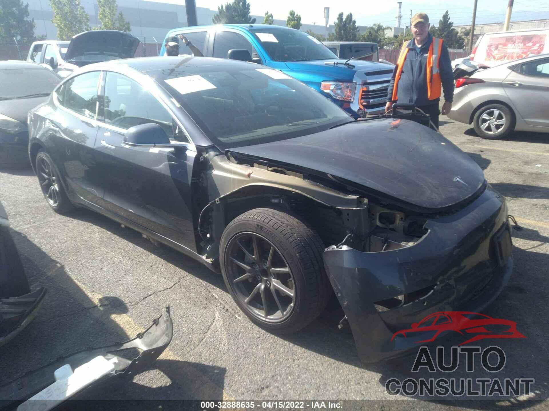 TESLA MODEL 3 2019 - 5YJ3E1EA2KF307227