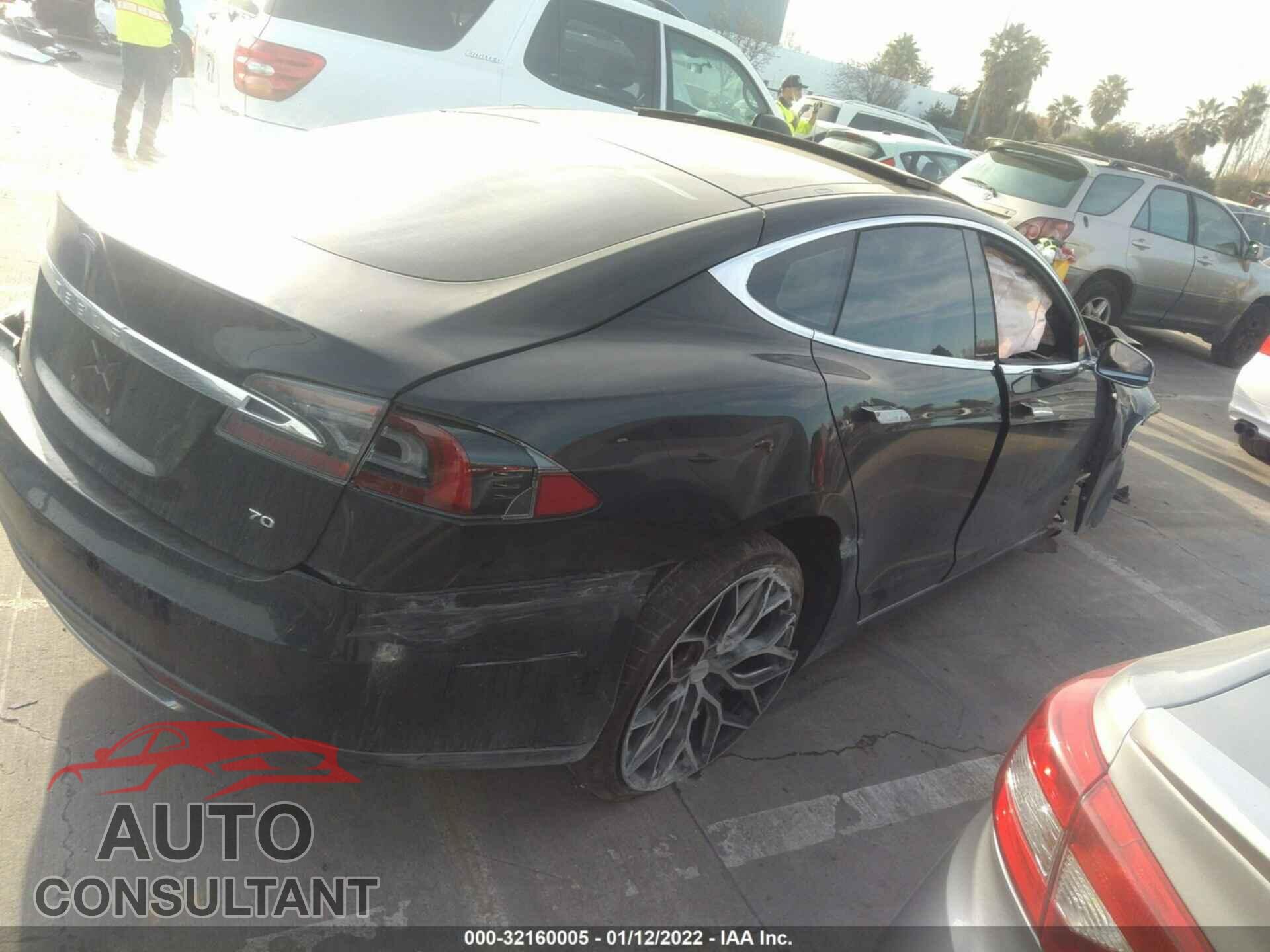 TESLA MODEL S 2016 - 5YJSA1E11GF136565