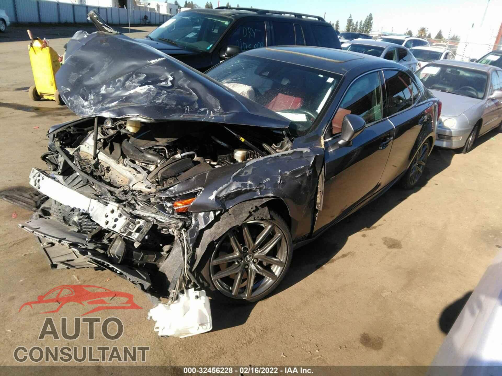 LEXUS IS 2017 - JTHBA1D2XH5048108
